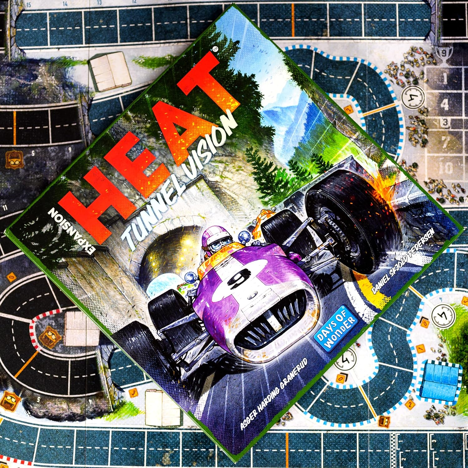 Asmodee | Days of Wonder | Heat Tunnel Vision Expansion | Racing Strategy Game | 1+ Players, Ages 10+ image number 3