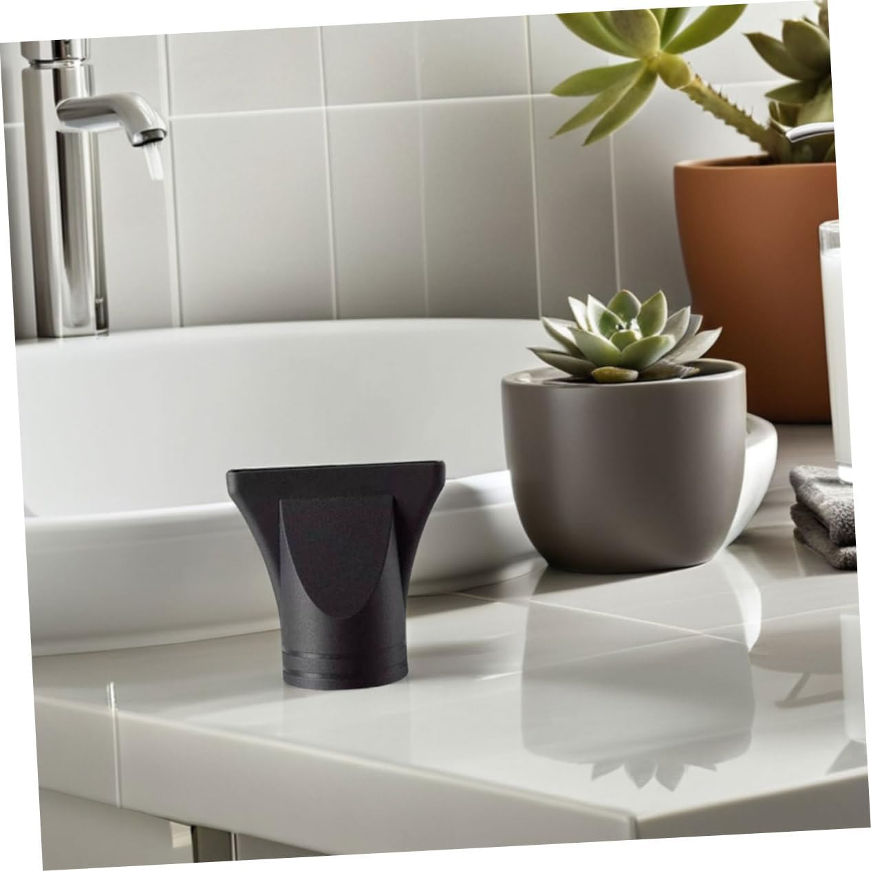 4Pcs High Temperature Duckbill Nozzles Plastic Salon Hair Dryer Nozzle Replacement Narrow Concentrator for Barber Shop and Home Use Hot Air image number 2