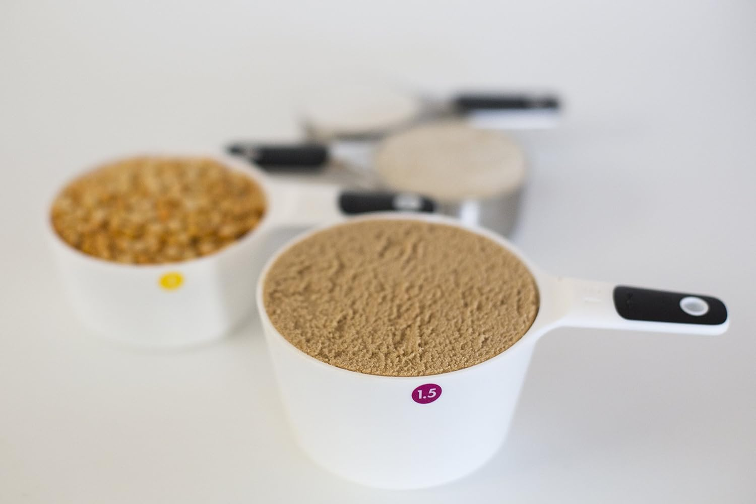 OXO Good Grips 6-Piece Plastic Measuring Cups- White, 5 Count(Pack of 1) image number 1