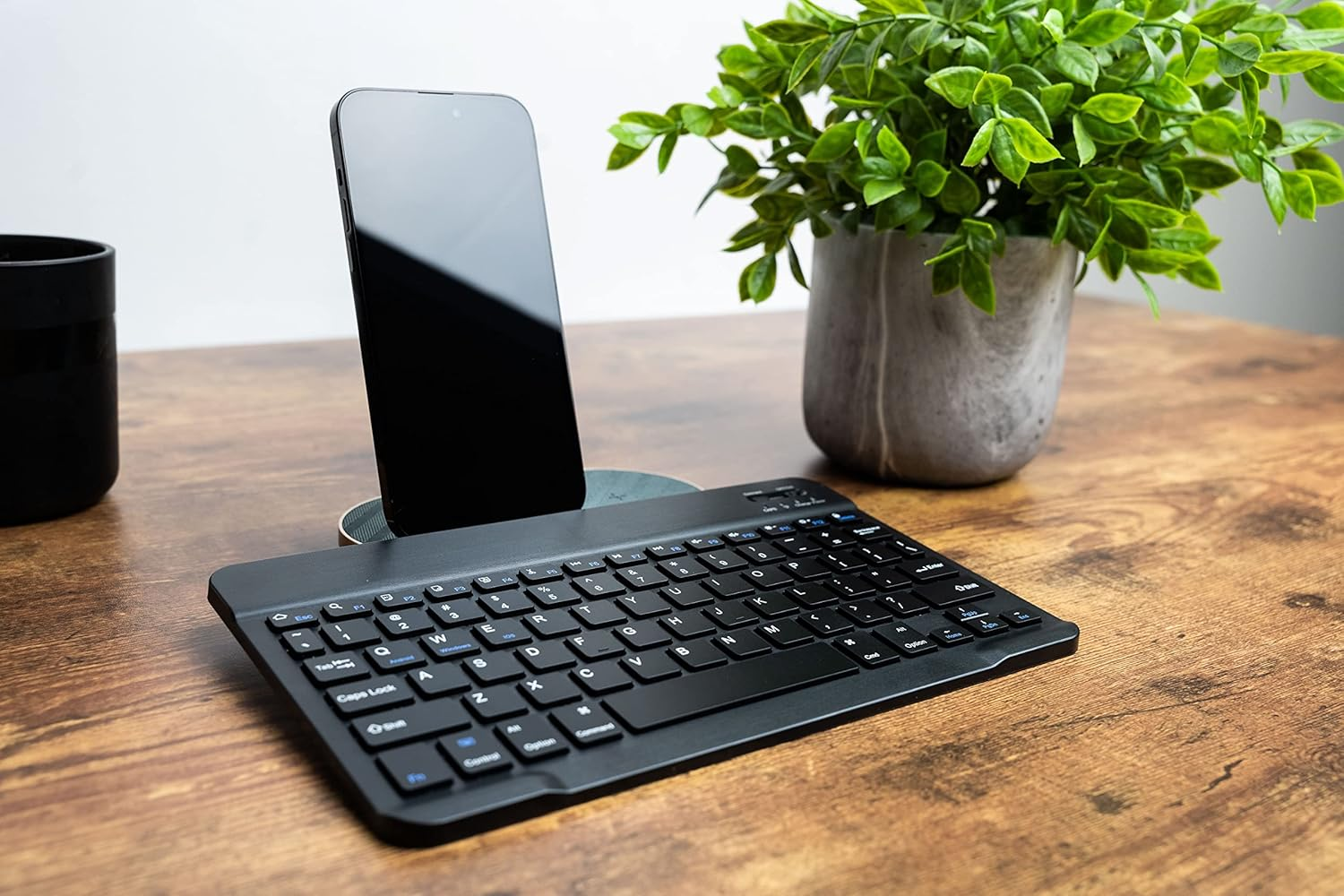 Ares Mobile Keyboard (Black) image number 3