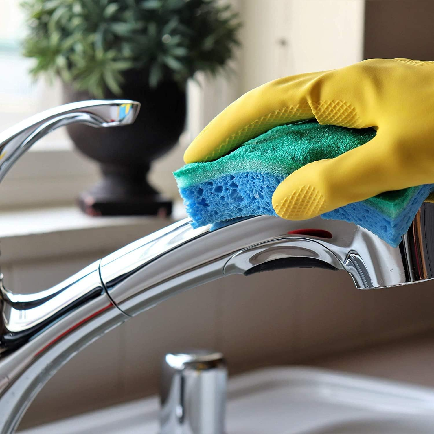 O-Cedar Multi-Use Scrunge Scrub Sponge (Pack - 18) image number 2