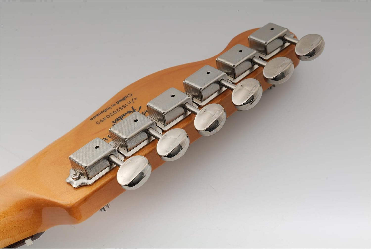 Musiclily Pro Vintage Style Split Shaft 6 in Line Guitar Tuners Tuning Pegs Keys Machine Heads Set for Squier Classic Vibe Strat/Tele Style, Nickel image number 4