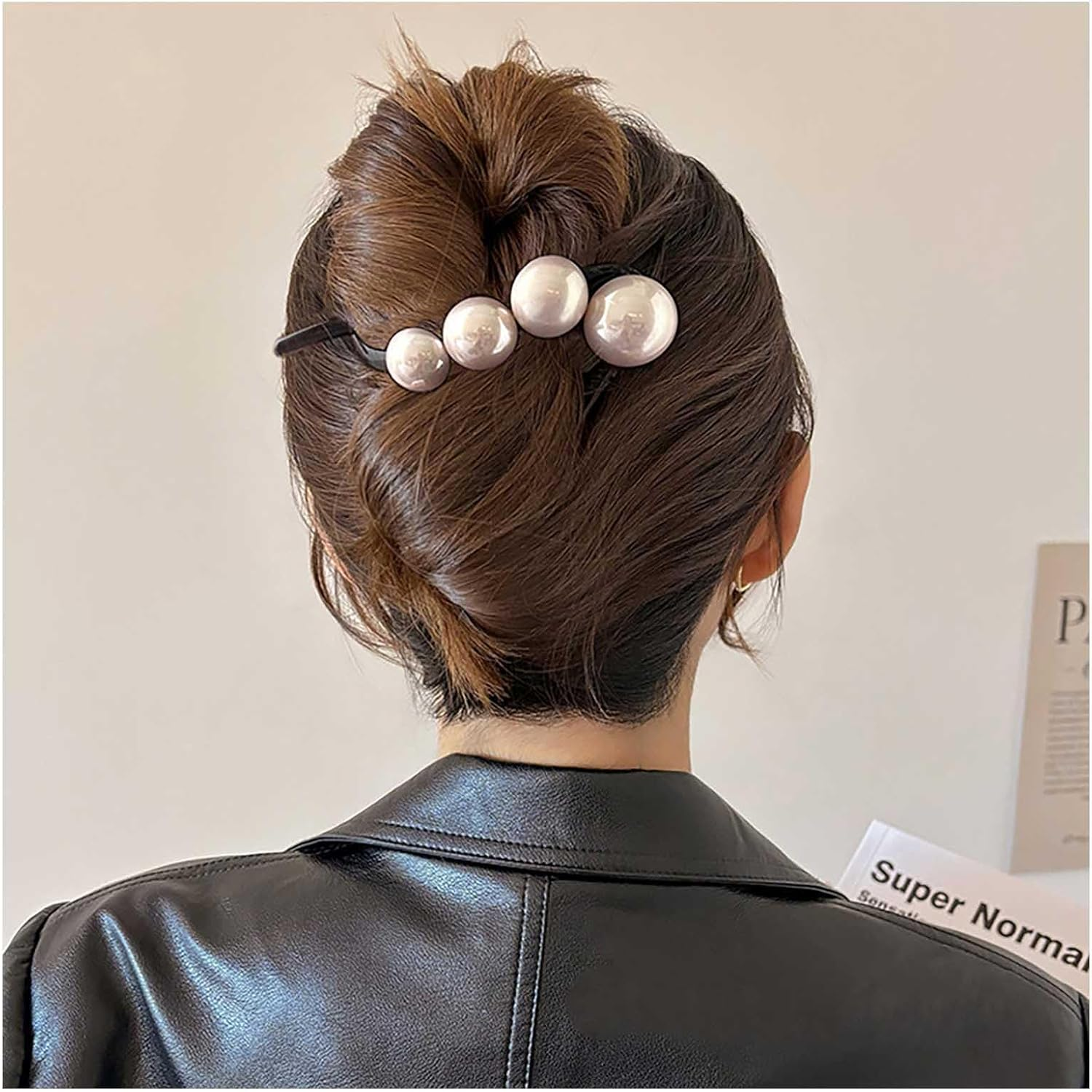 Enautoabs French Pearl Hair Clip Large Pearl Banana Hair Clip Black Pearl Twist Hair Clip Large Pearl Hair Claw Clips Non-Slip Hair Clip Decorative Hair Accessories for Women Headpiece image number 3