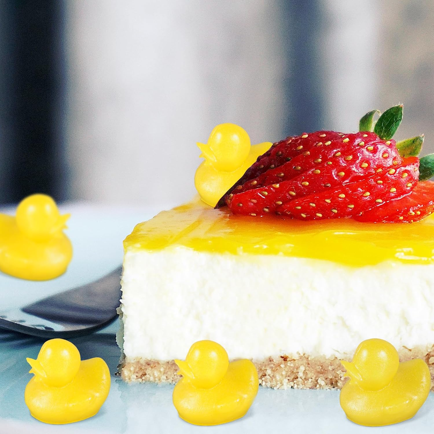 Silicone Duck Mold, 8-Cavity Mini Duck Fondant Mold 3D Chocolate Candy Mould for Epoxy Resin Soap Polymer Clay Cake Decor