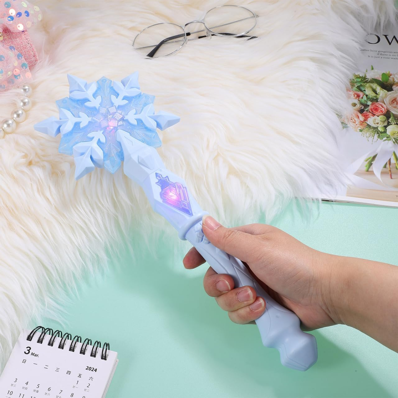 Bestonzon Light up Snowflake Wand Glow Stick for Kids Princess Party Birthday Halloween Cosplay Accessory Portable and Easy to Use image number 6