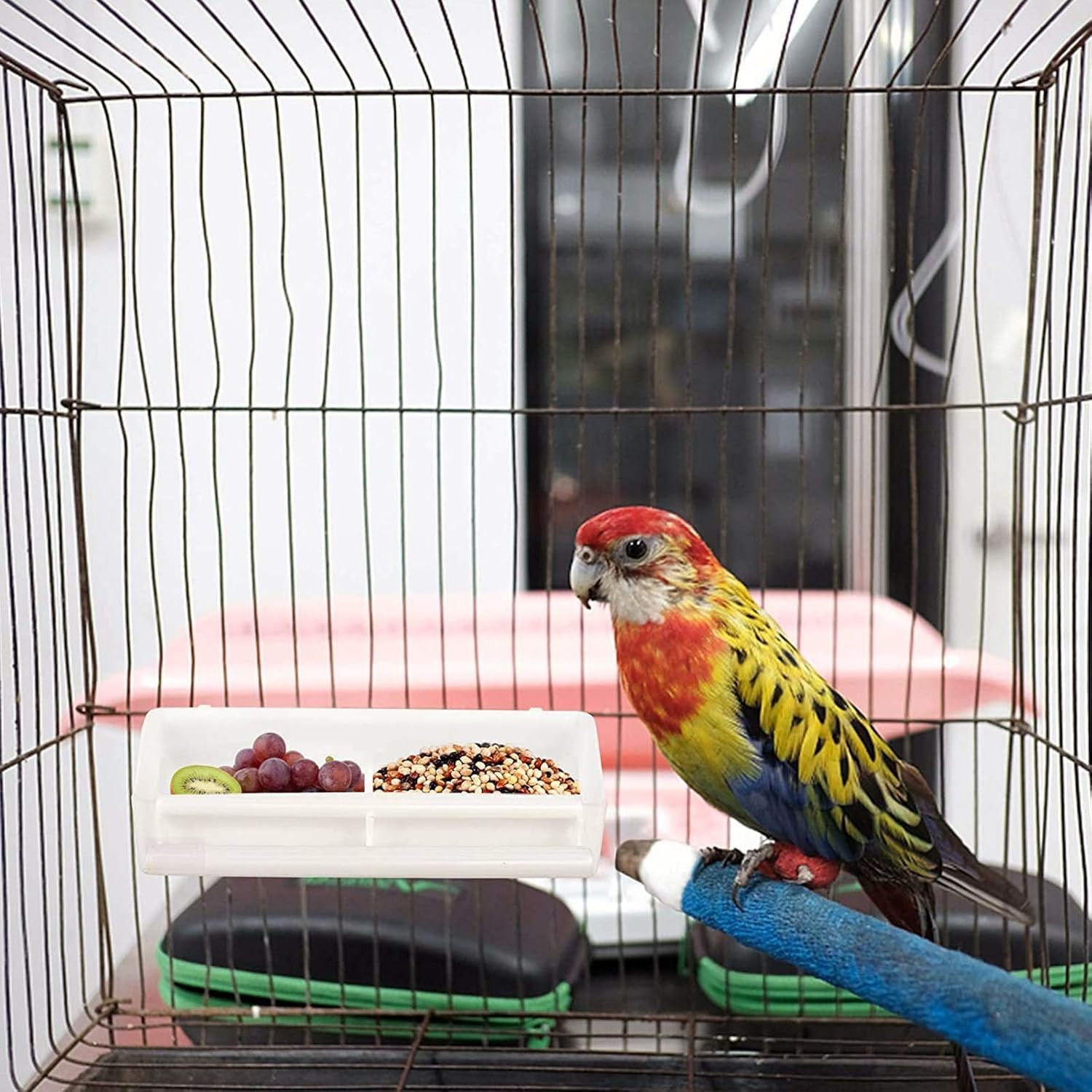 Set of 4 Plastic Bird Feeder Bowls White Parrot Feeder Bowls Food Water Bowls Hanging Bird Cage for Parrot Pigeon image number 1