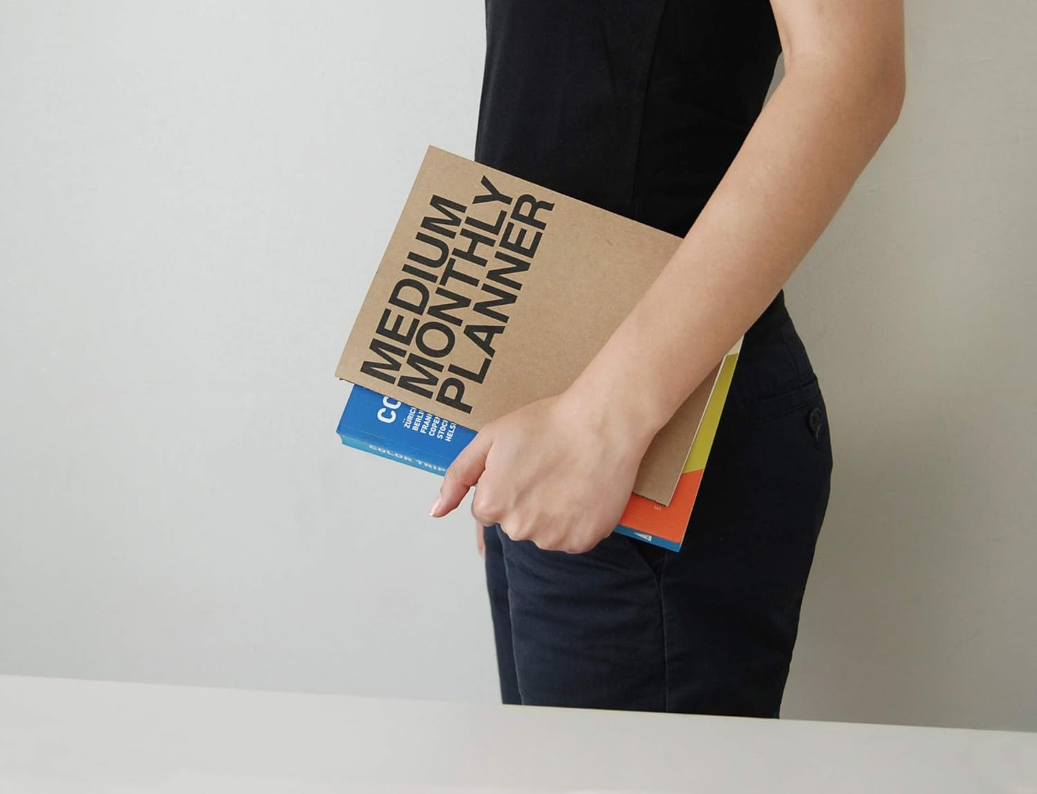 JSTORY Medium Monthly Planner Lays Flat Undated Year round Flexible Cover Goal/Time Organizer Thick Paper Eco Friendly Customizable Stitch Bound A5 16 Months 150 GSM 18 Sheets Kraft image number 4