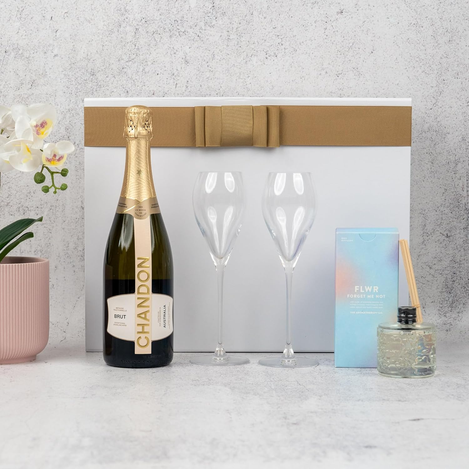 Elegant Champagne Delight Hamper for Aussie - Curated Wines, Aromatic Diffuser, and Chic Glass Flutes for Sophisticated Tastes for Birthdays, Anniversary'S, Mothers Day, Fathers Day, Christmas (Popular White Wine) image number 2