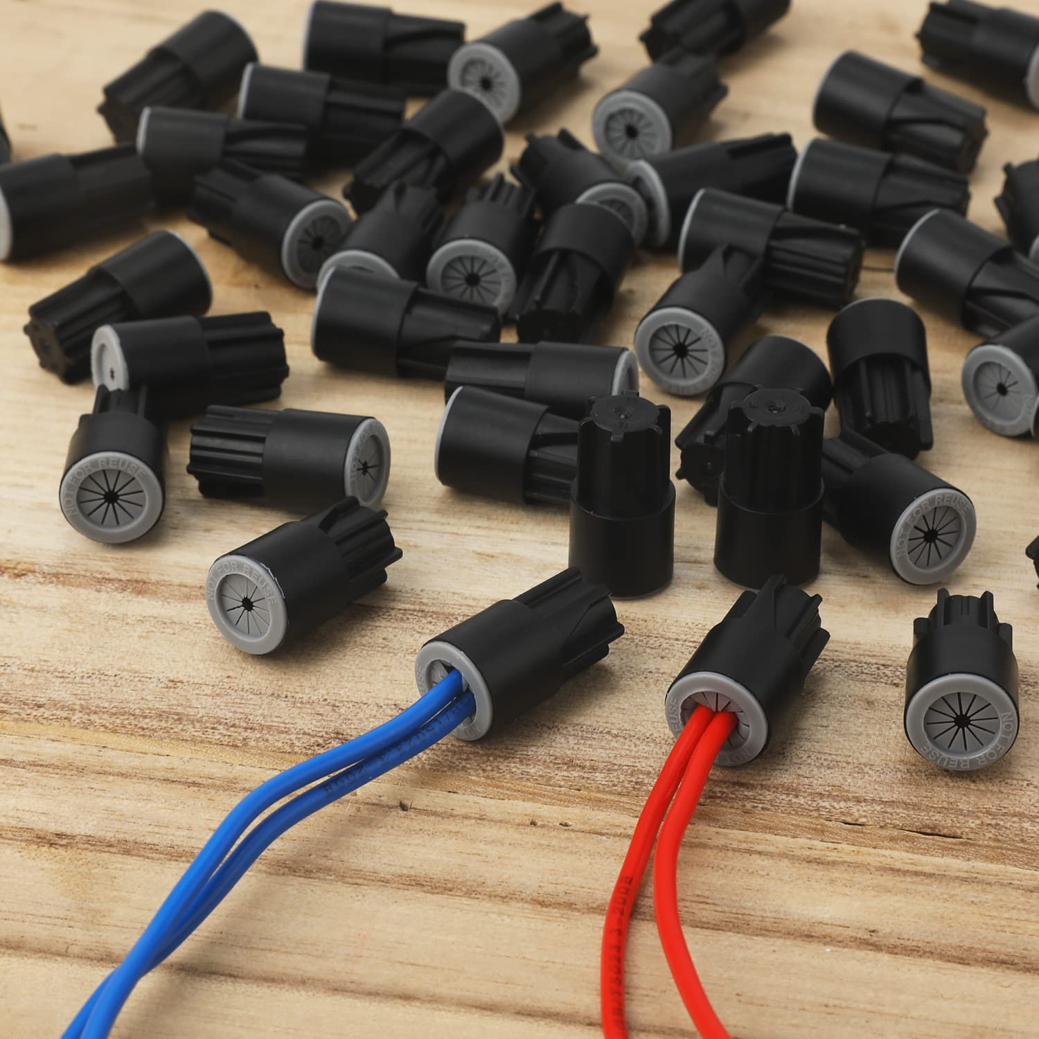 50Pcs Waterproof Wire Nuts, 12X22Mm Outdoor Electric Wire Connectors Landscape Wire Contact Electric Nuts Capsules for Sprinkler Led Landscape Light Irrigation Valves (Black) image number 2