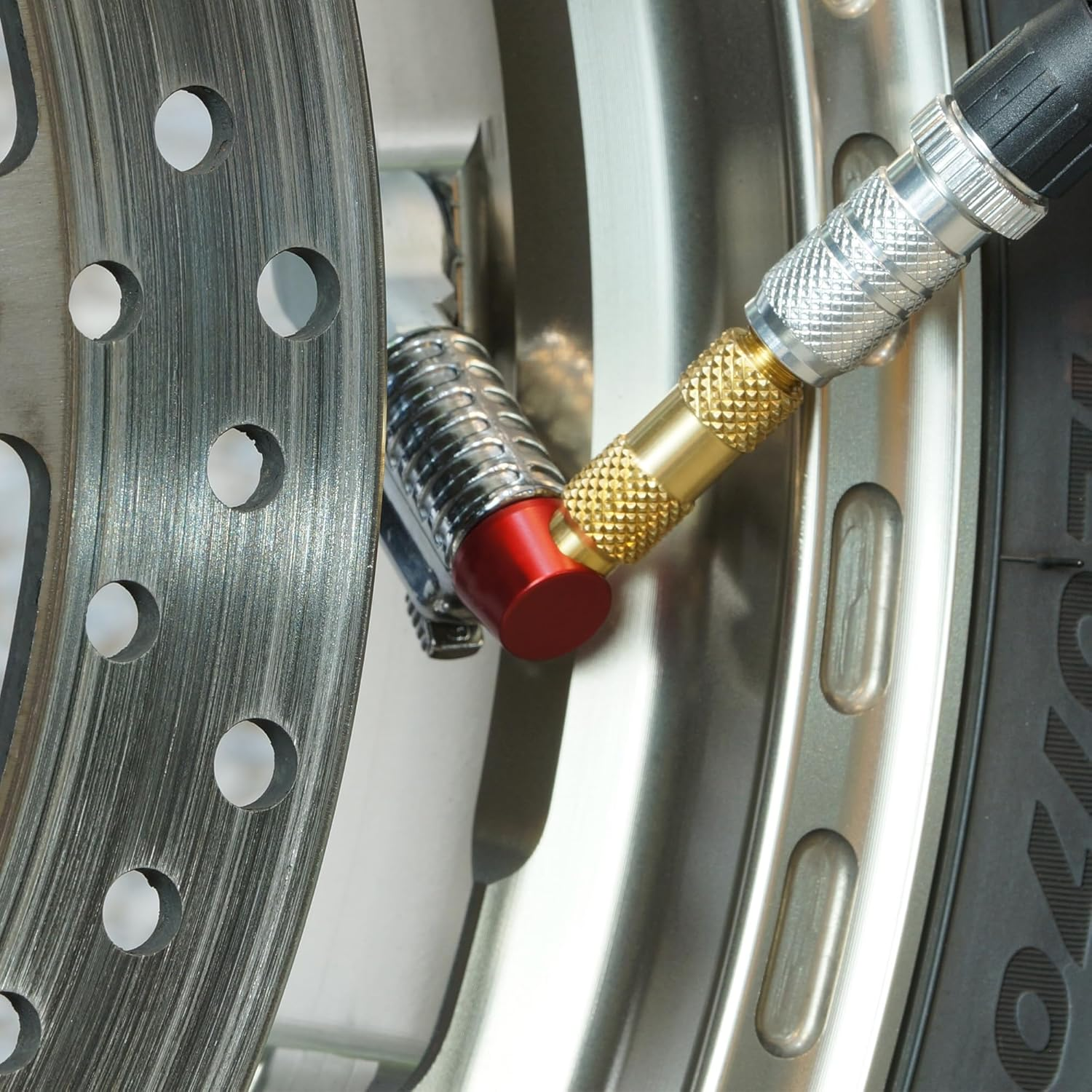 711L Schrader Air Chuck - Snap & Lock Inflator Attachment for Bicycle, Bike, Motorcycle, Car Tires with Shrader Valves (Brass) image number 2