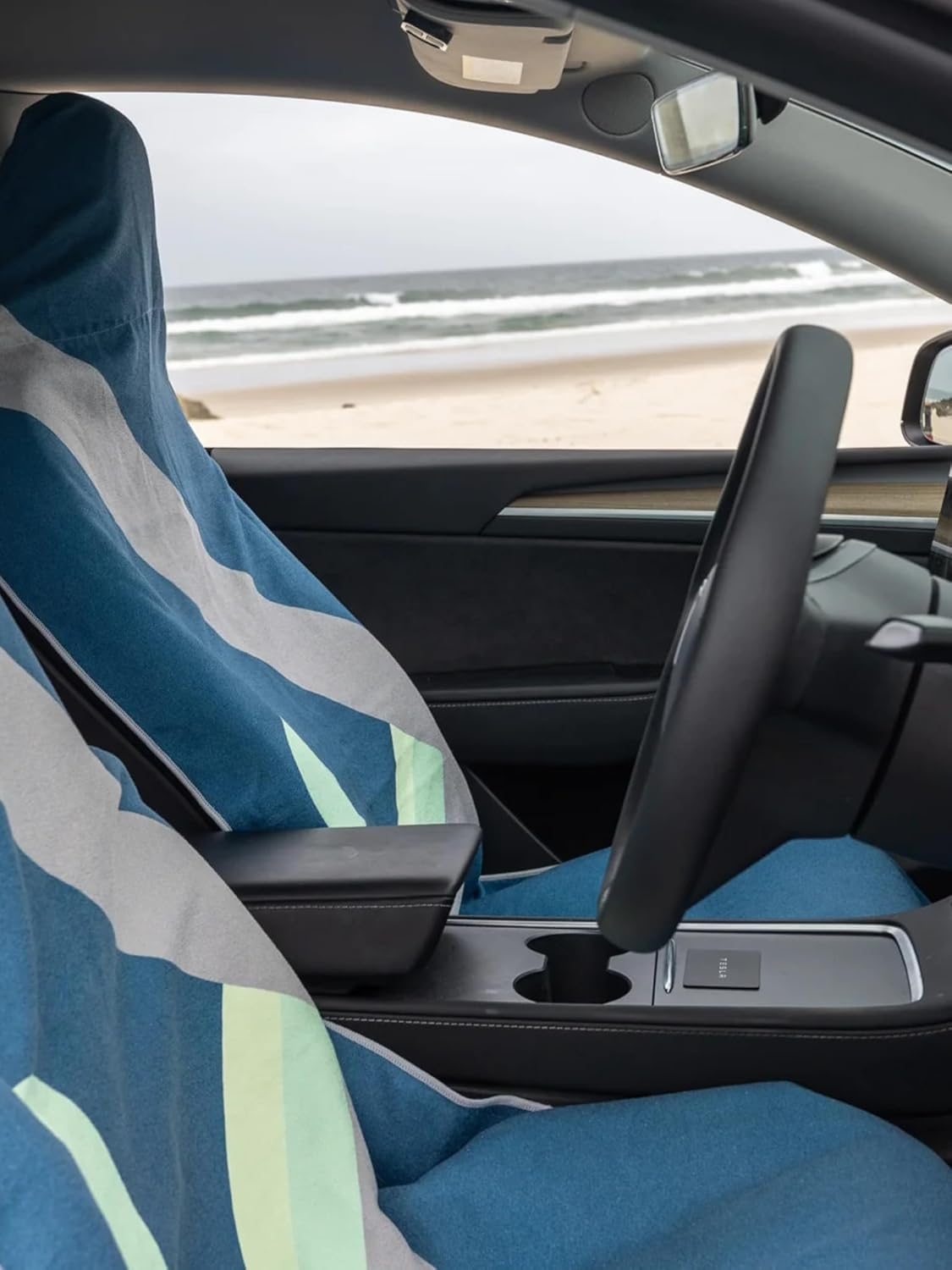 Car Seat Towel &ndash; Quick-Dry, Sweat-Proof Seat Cover with Zipped Pocket | for Car, Gym, Beach & Travel (The Peppy) image number 5