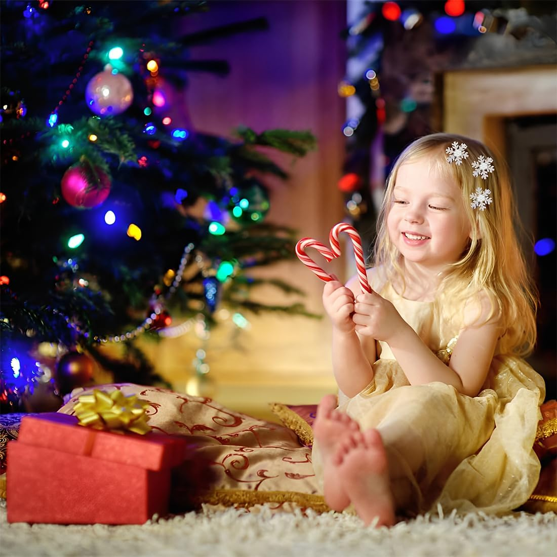 XYTAHDM Pack of 10 Christmas Snowflakes Hair Clips, Christmas Hair Accessories with Glitter Rhinestones Silver Snowflakes Christmas Hair Clip for Women Girls image number 1