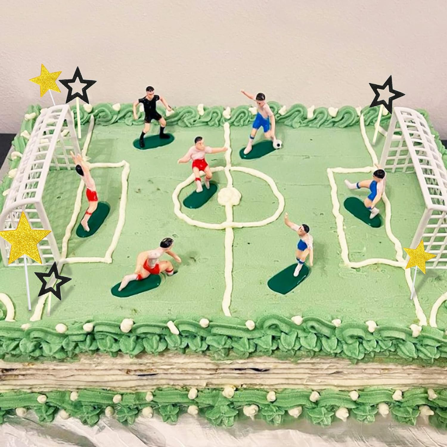 Soccer Cake Topper Soccer Ball Player Cake Decorations for Men Boy Soccer Birthday Party Sport Party Supplies (Multicolour)