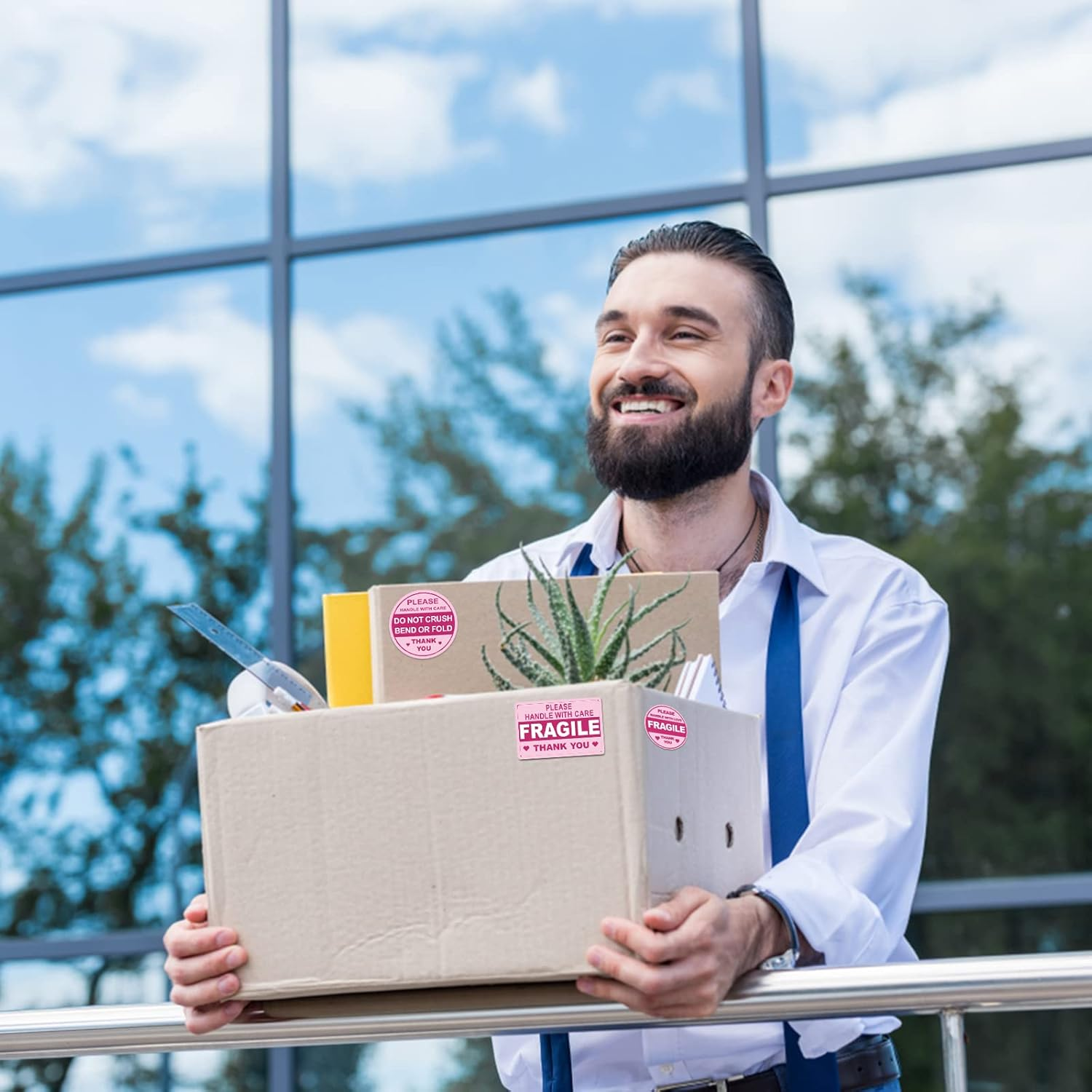 600 PCS Fragile Stickers for Shipping Do Not Trample or Fold Stickers Do Not Drop Labels for Shipping Mailing Envelops Cartons Pallets Adhesive Labels image number 2