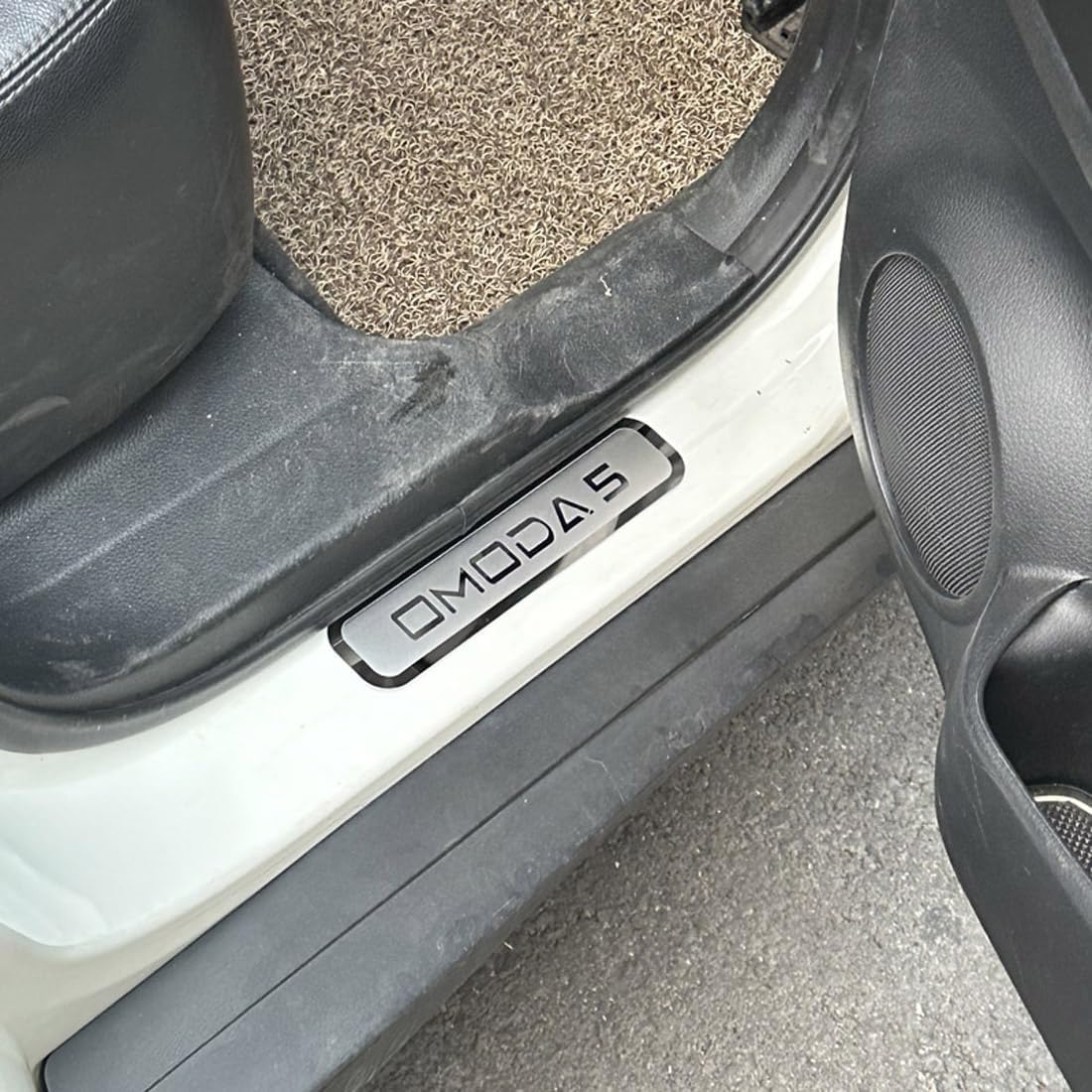 Stainless Door Sill Protector Kick Plate Entry Guard Kit for Chirey Chery Omoda 5 2024 Accessory (Thin Stainless Chrome) image number 5