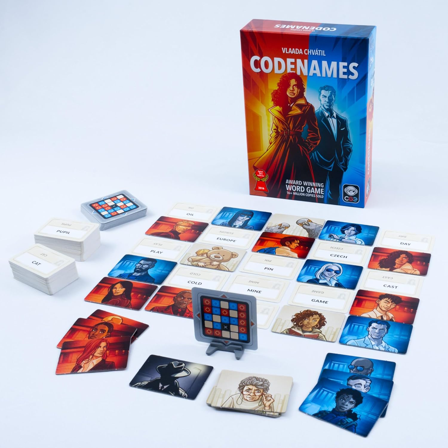 Czech Games | Codenames | the Ultimate Word and Clue Game, Now Refreshed | 2-8 Players, Ages 14+ image number 3