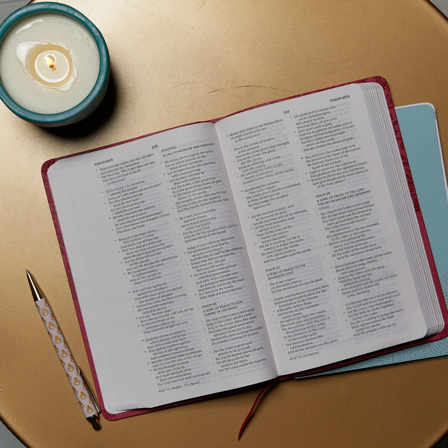 NKJV Value Thinline Bible Red Letter Edition [Pink]: Holy Bible, New King James Version image number 3