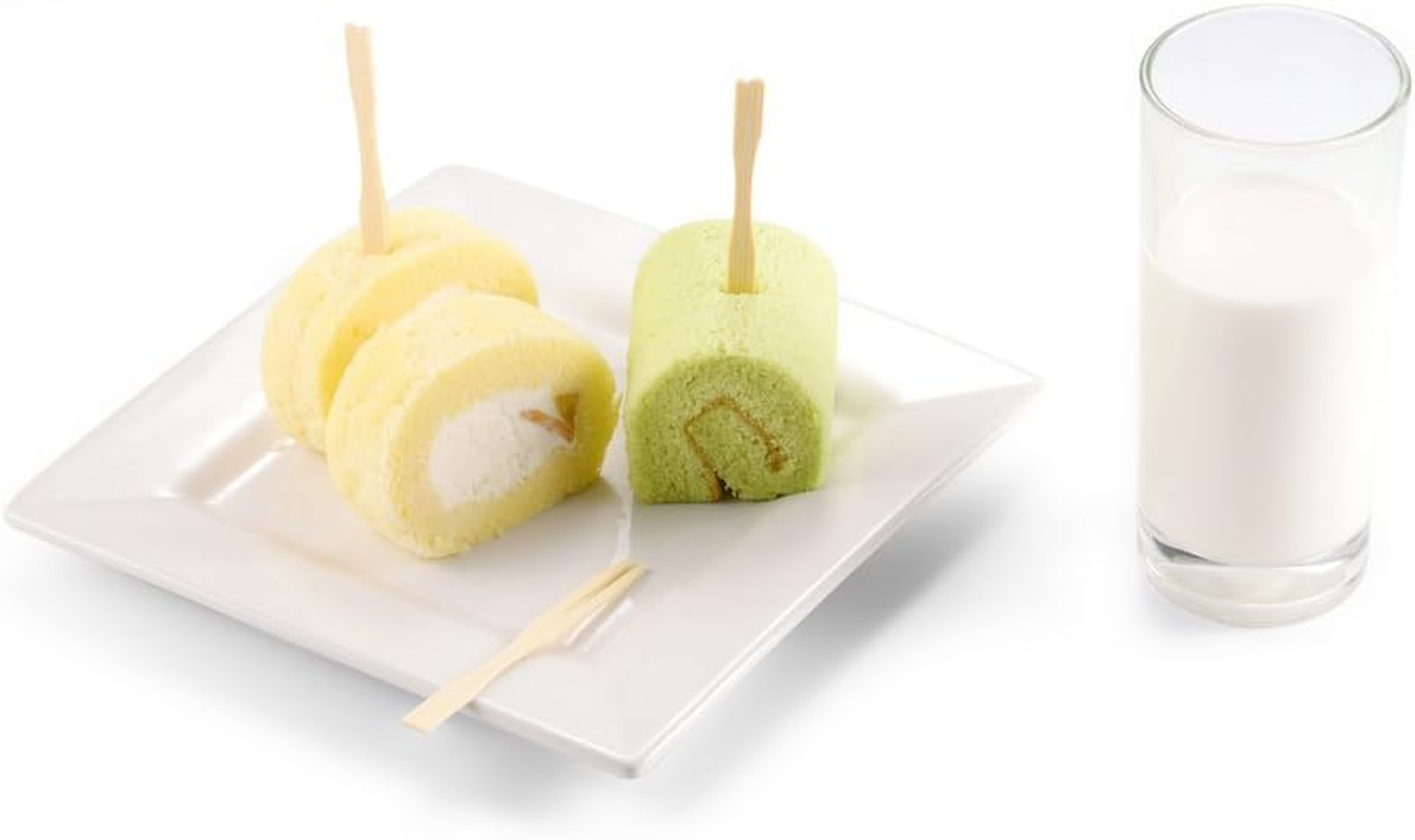 TONGYE Bamboo Forks 3.5 Inch, Mini Food Picks Party, Banquet, Buffet, Catering Daily Life. Two Prongs - Blunt End Toothpicks Appetizer, Cocktail, Fruit, Pastry, Dessert. (110 PCS) image number 6