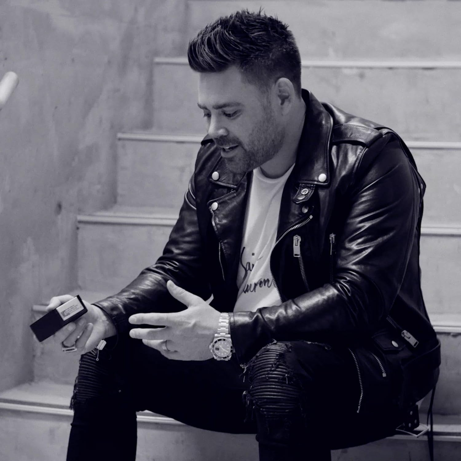 PATRICKS | M3 Matte Pomade | Strong Hold Styling Product for Men | Thickening Paste | for Coarse to Thick Hair Control | Water Resistant | Travel Size | 75G image number 4