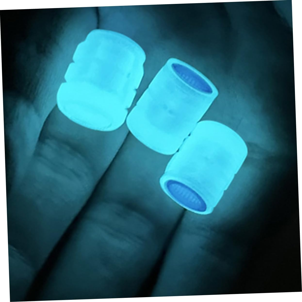 ASAKKURA 40Pcs Luminous Plastic Tire Valve Stem Caps, Glow Green and Blue, Night Glow Dustproof Covers for Car and Truck Tires, Universal Fit for Automotive Wheel Accessories