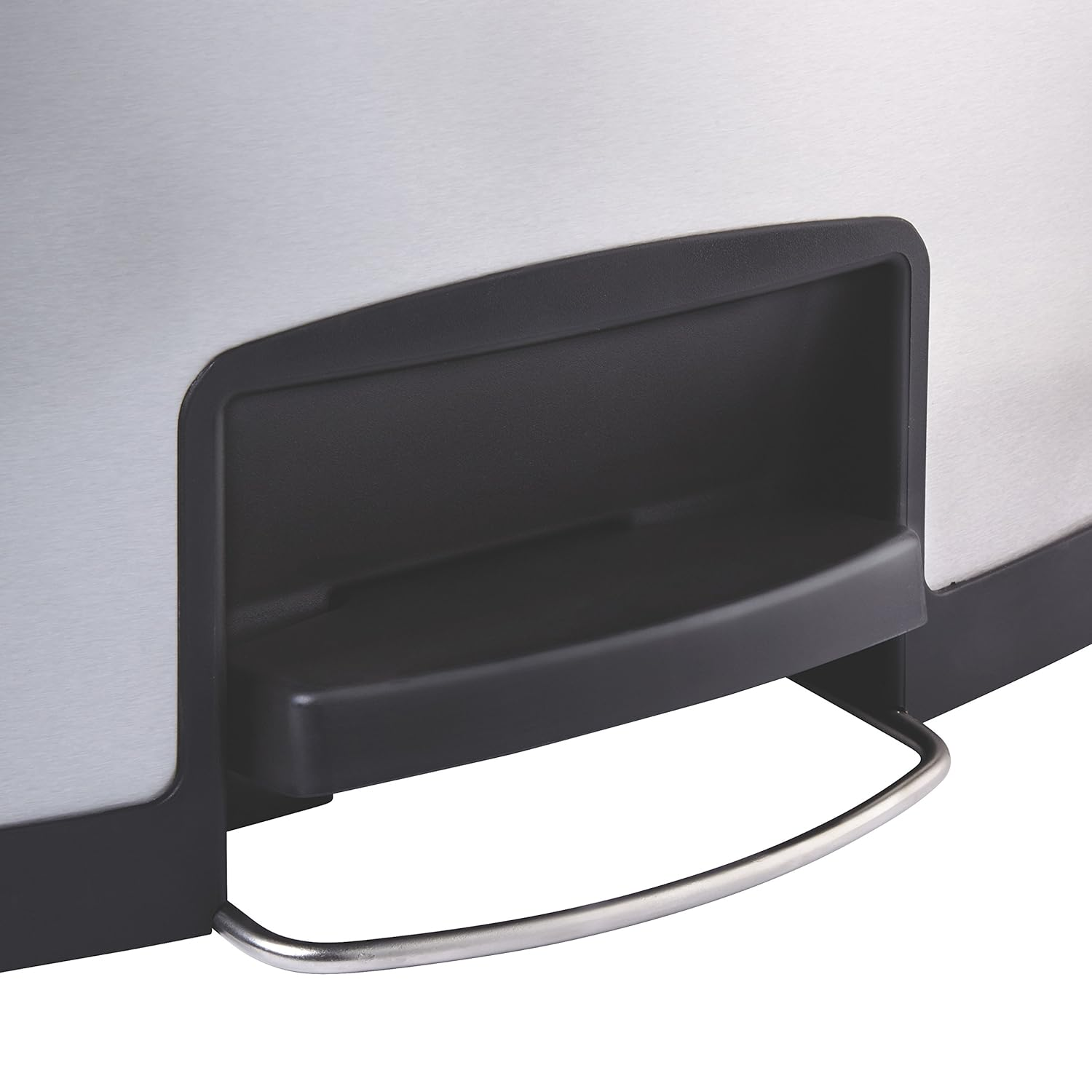 Rubbermaid Commercial Products 1901987 Rubbermaid Commercial Slim Jim Stainless Steel Front Step-On Wastebasket with Trash/Recycling Combo Liner, 8 Gal, Black Trim image number 3