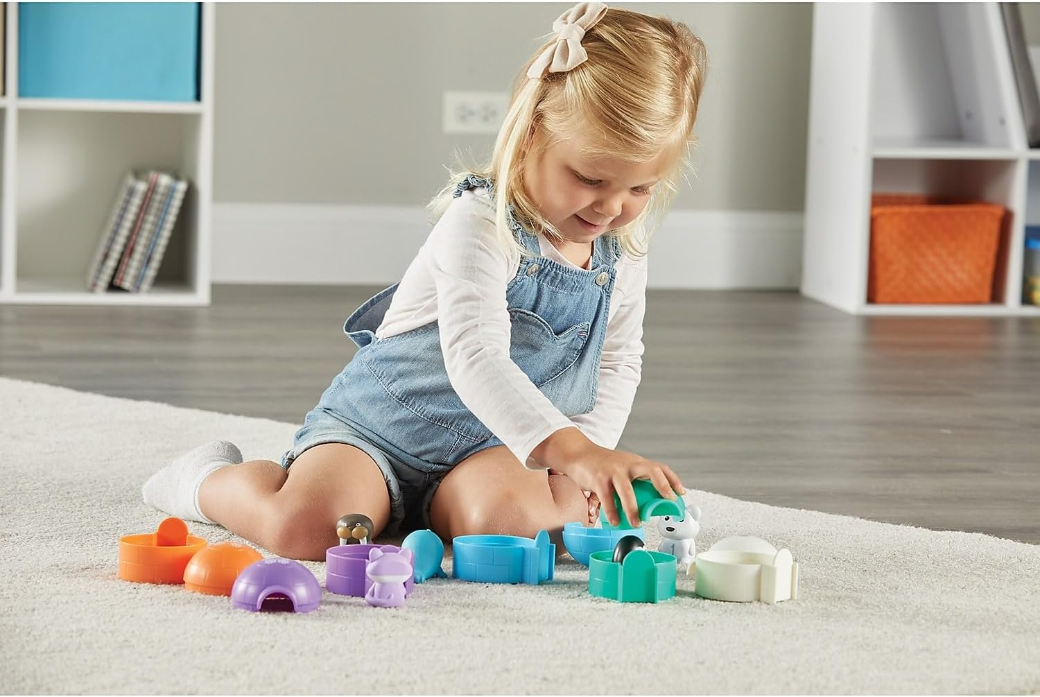 Learning Resources Sort & Seek Polar Animals, Toddler Activities, Educational Toys, Educational Toy Set Color, Teaching Toys, 15 Pieces, Age 18 Months+ image number 1