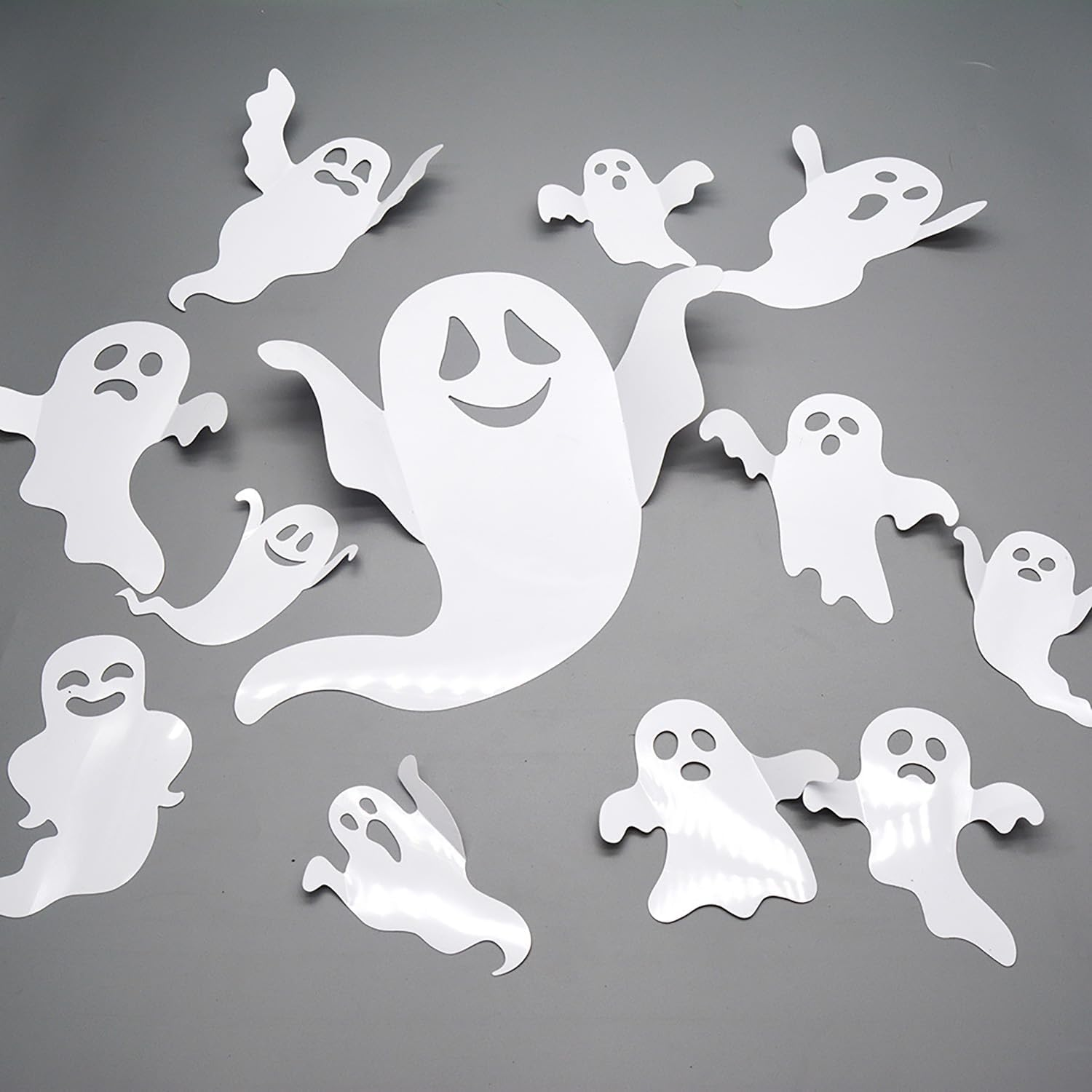 24Pcs Halloween Ghost Wall Decor 3D Ghost Stickers Decor Reusable Cute Halloween Decor Self-Adhesive White Ghost Wall Decorations for Gothic Window Door Wall Room Closet Halloween Home Decor Stickers image number 4