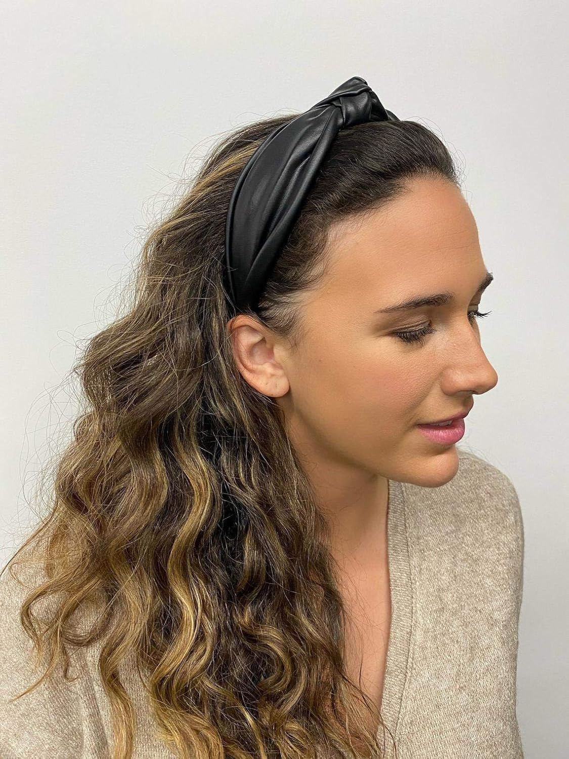 Headband, Knotted Headbands for Women Black Leather, Fashion Headbands for Women Top Knot Headband for Women (Black, One Size) image number 2