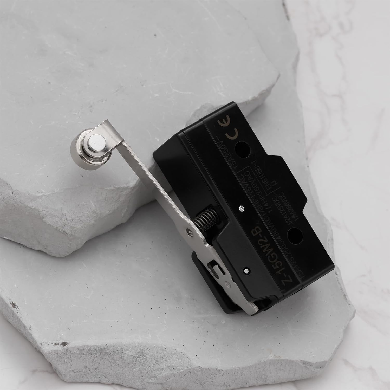 Emsea 2X TM-1703 Micro Switch 15A 250VAC NO/NC SPDT Long Hinge Roller Lever for Switch Detection