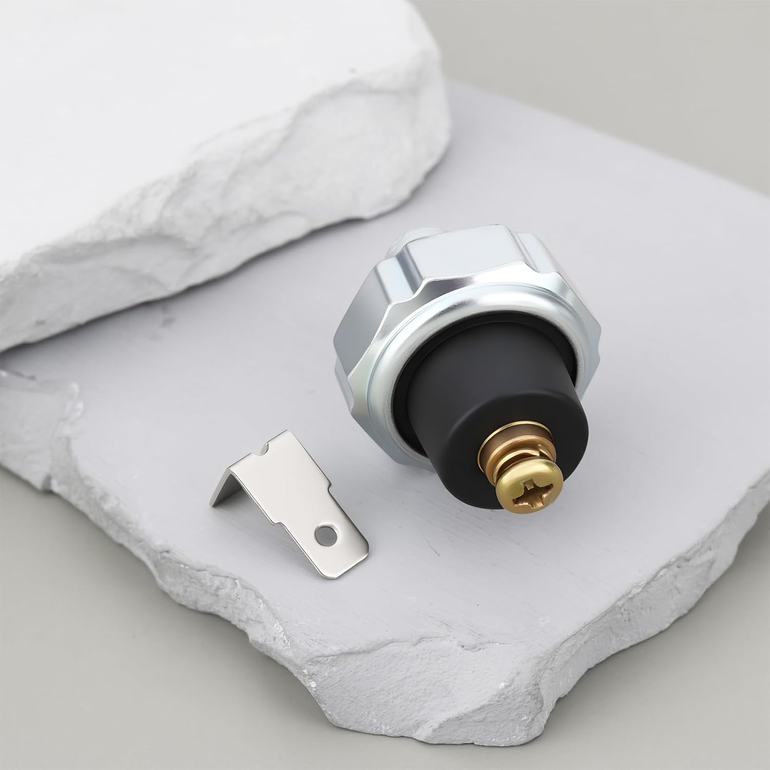 Ecsing Motorcycle Oil Pressure Switch 37820-33D10 37820-33D11 Compatible with Suzuki GSX1300 Hayabusa Bking