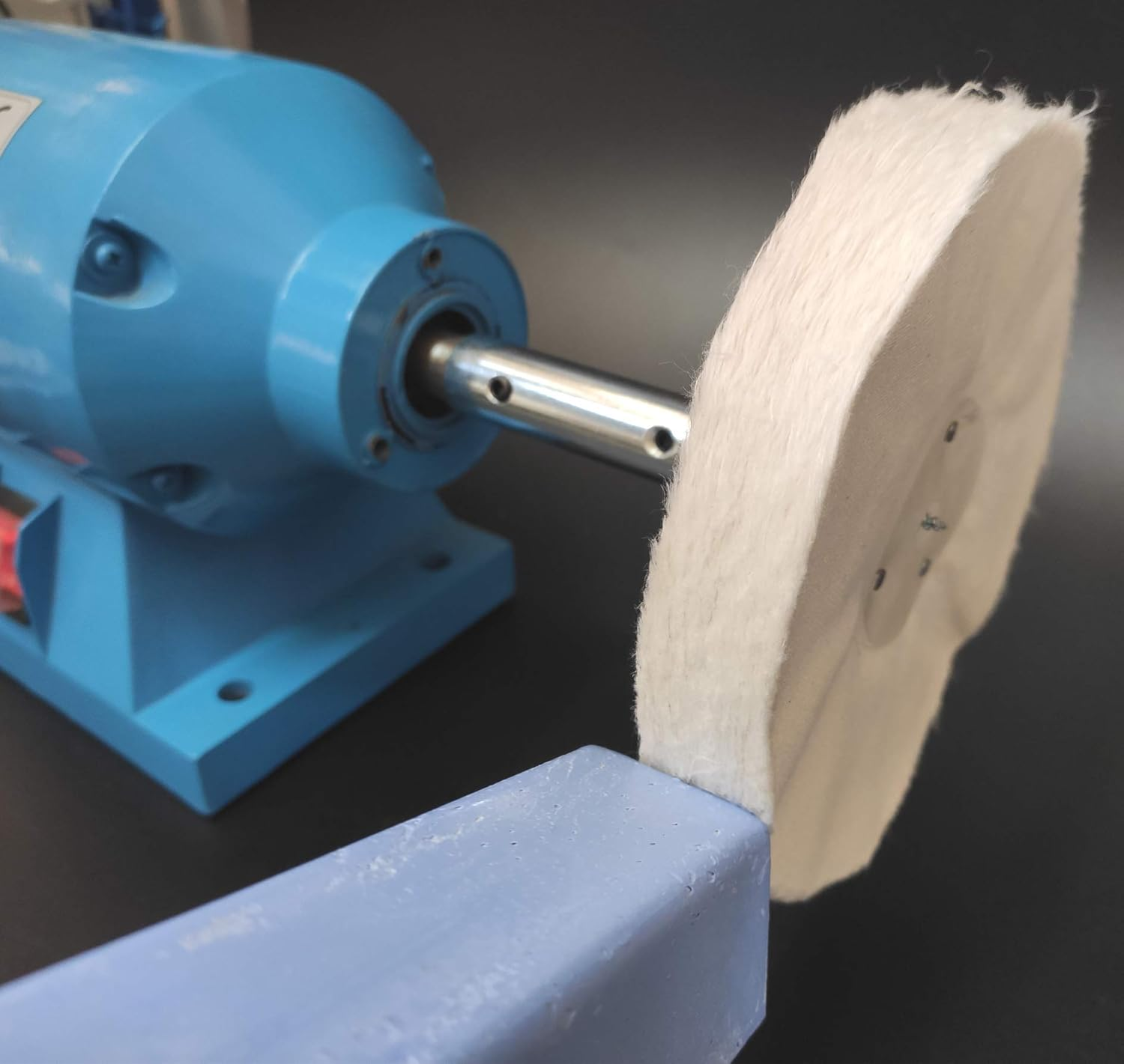 All-Purpose Blue Polishing Buffing Compound for Final Stage Polishing of Aluminum, Alloys, Brass and Copper - 500G Bar image number 1