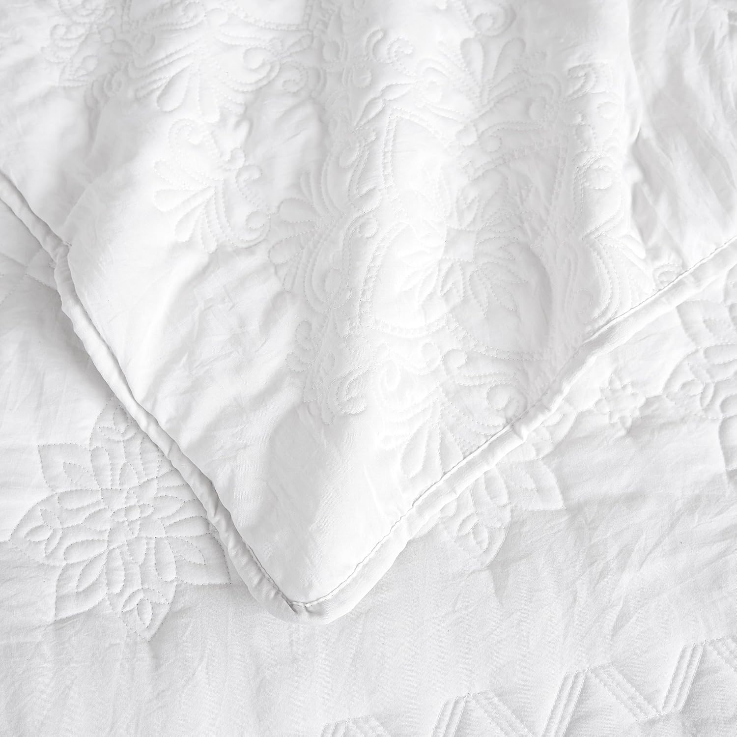 Boho White Quilt California Cal King Size Bedding Set with Pillow Sham, Oversized Lightweight Soft Bedspread Coverlet, Quilted Blanket Thin Comforter Bed Cover for All Season, 3 Pieces, 118X106 Inches image number 5