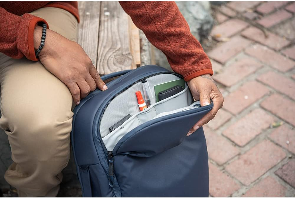 Peak Design Unisex 30 L Travel Backpack Backpack (Pack of 1) image number 1