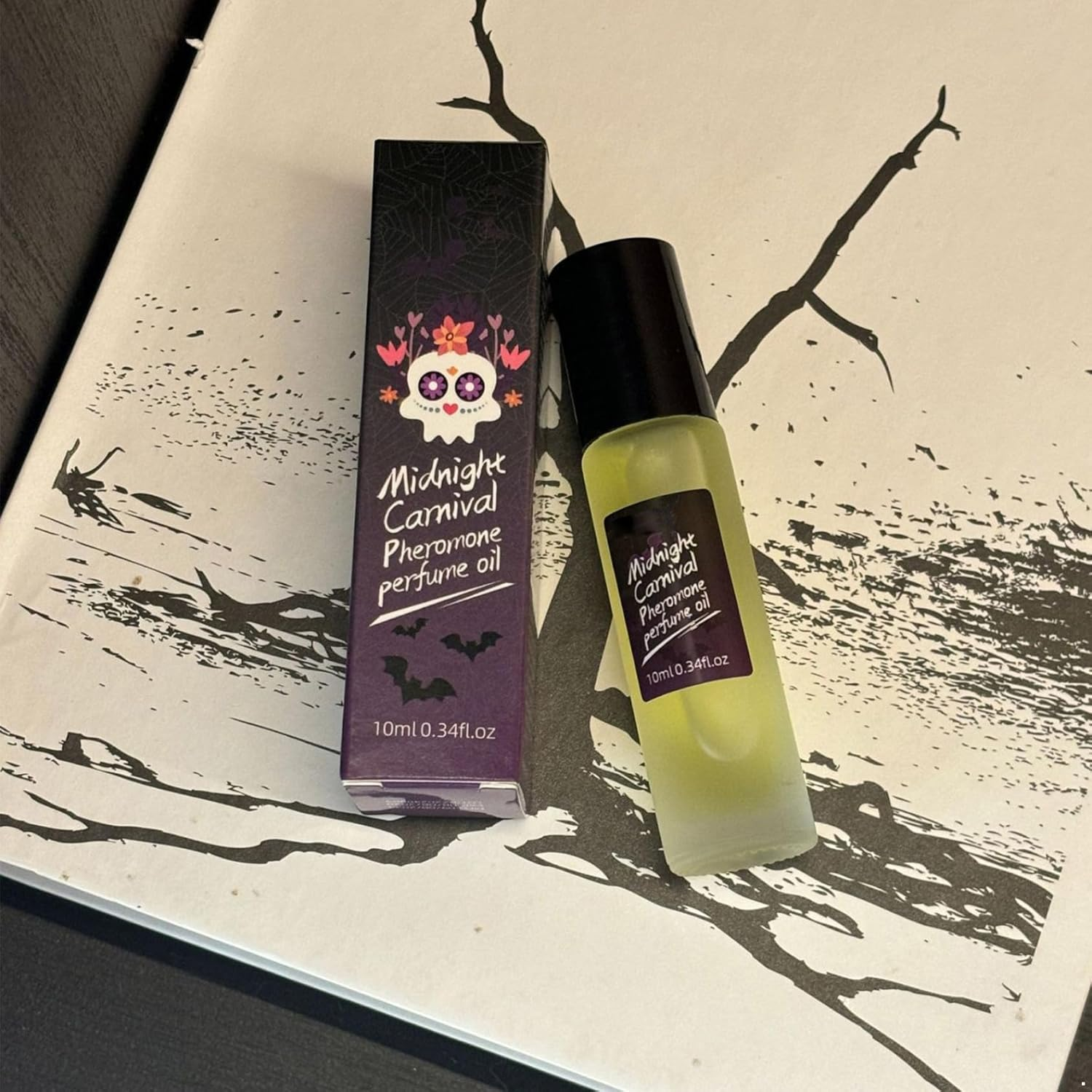 Yhong Midnight Carnival Fragrance Oil Long Lasting Unisex Perfume for Halloween Night and Holiday Gatherings Black One Size image number 4