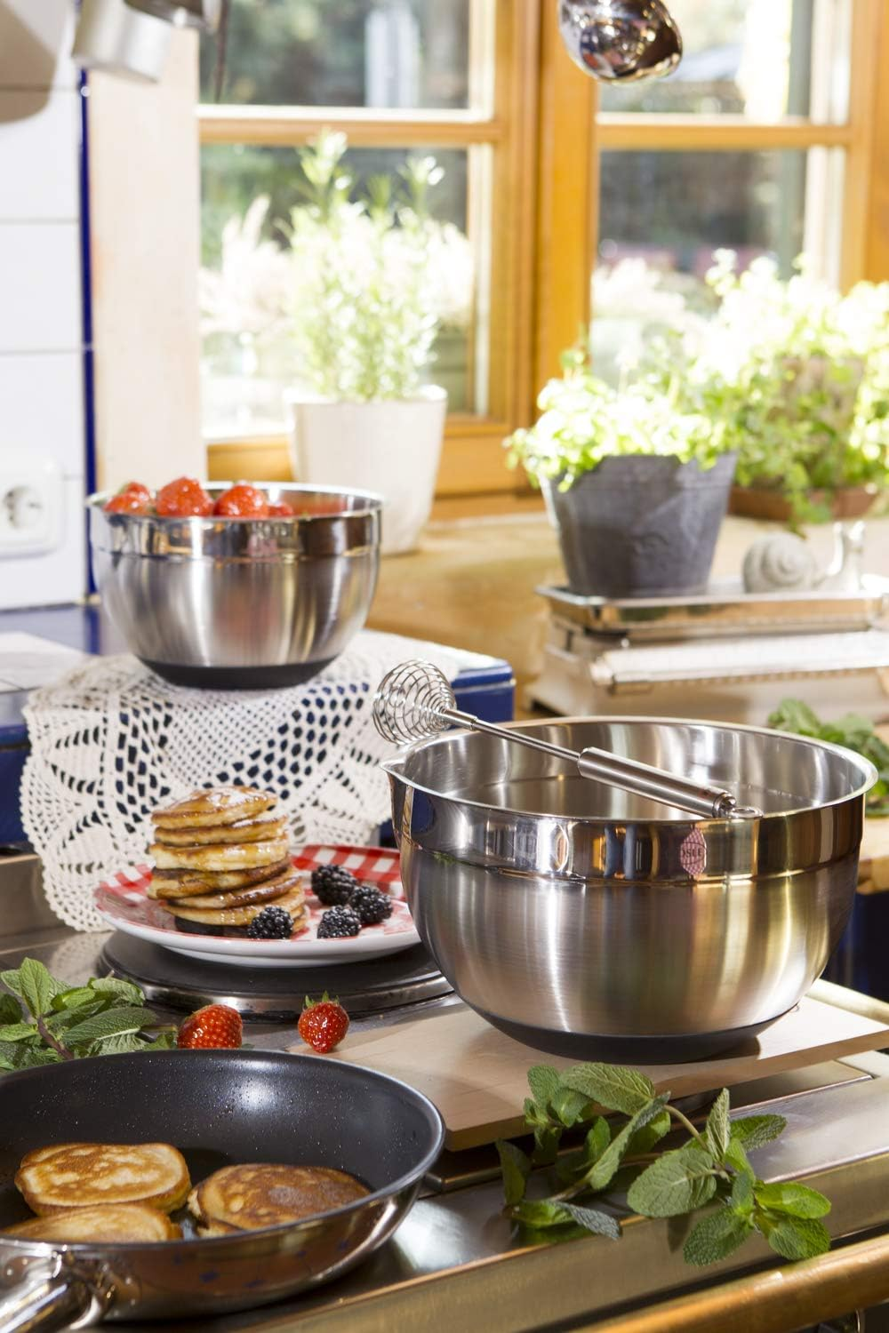 R&Ouml;SLE Whisk Whisk Premium Wire Stirrer for Beating Food 18/10 Stainless Steel Dishwasher Safe 22Cm Silver image number 3