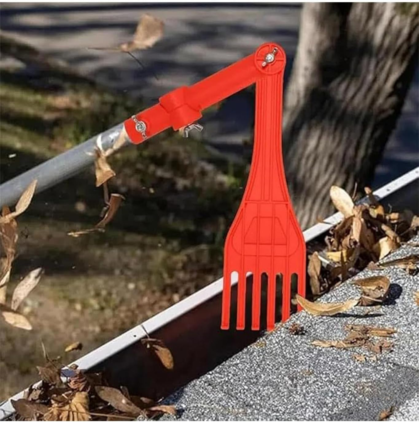 Mini Rake Head &ndash; Gutter Rake Tool for Removing Leaves & Debris from Roofs, Gutters & Hard-To-Reach Areas