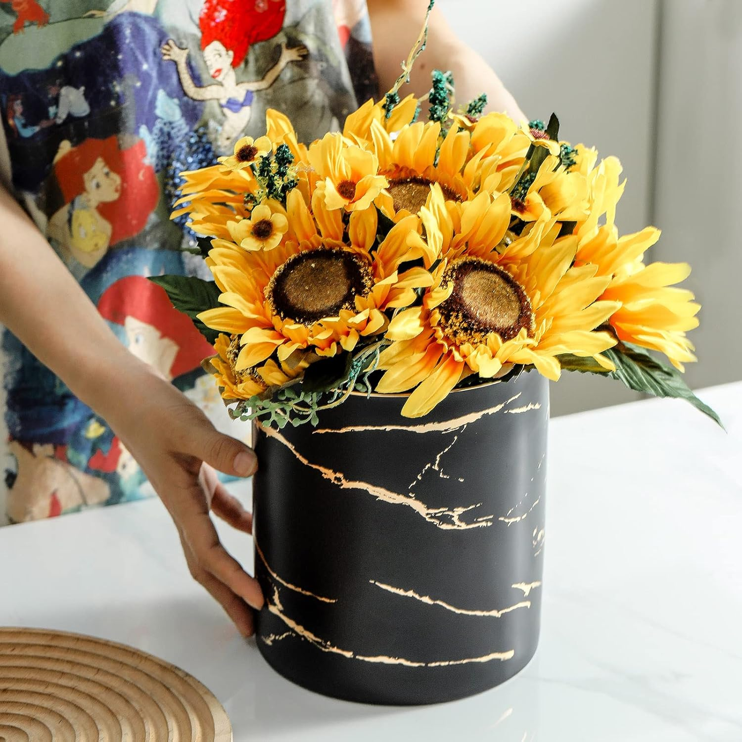 7.2 Inch Large Utensil Holder for Kitchen Counter, Golden Marble Utensil Crock Spatula Holder for Countertop Cooking Tools Storage Caddy Farmhouse Kitchen Decor (Marble-Black) image number 4