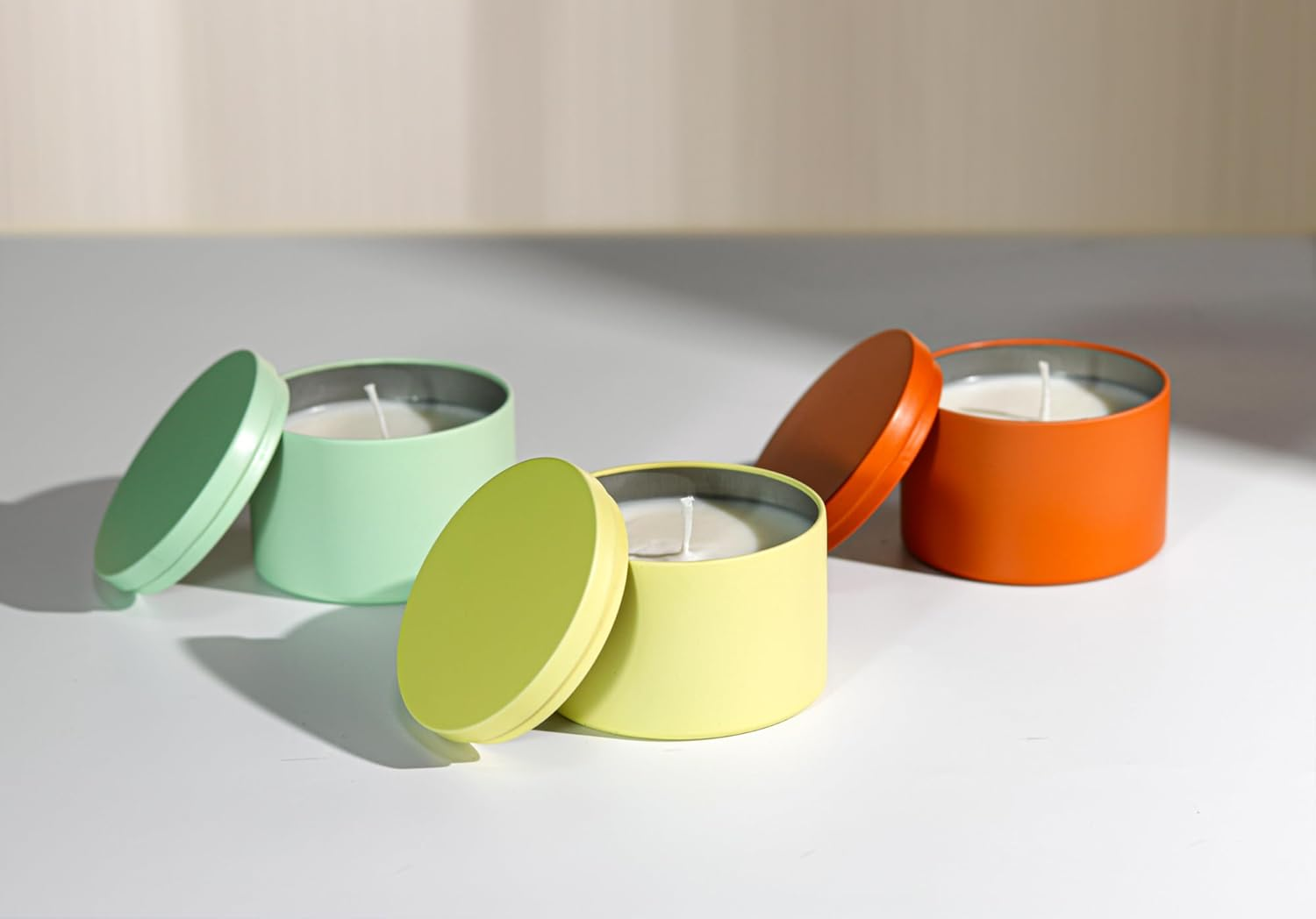 Aroparc Candle Tins 8Oz with Lids, 24 Pack Seamless Candle Containers for Candle Making Supplies Empty Candle Jars - Lemon - White image number 1