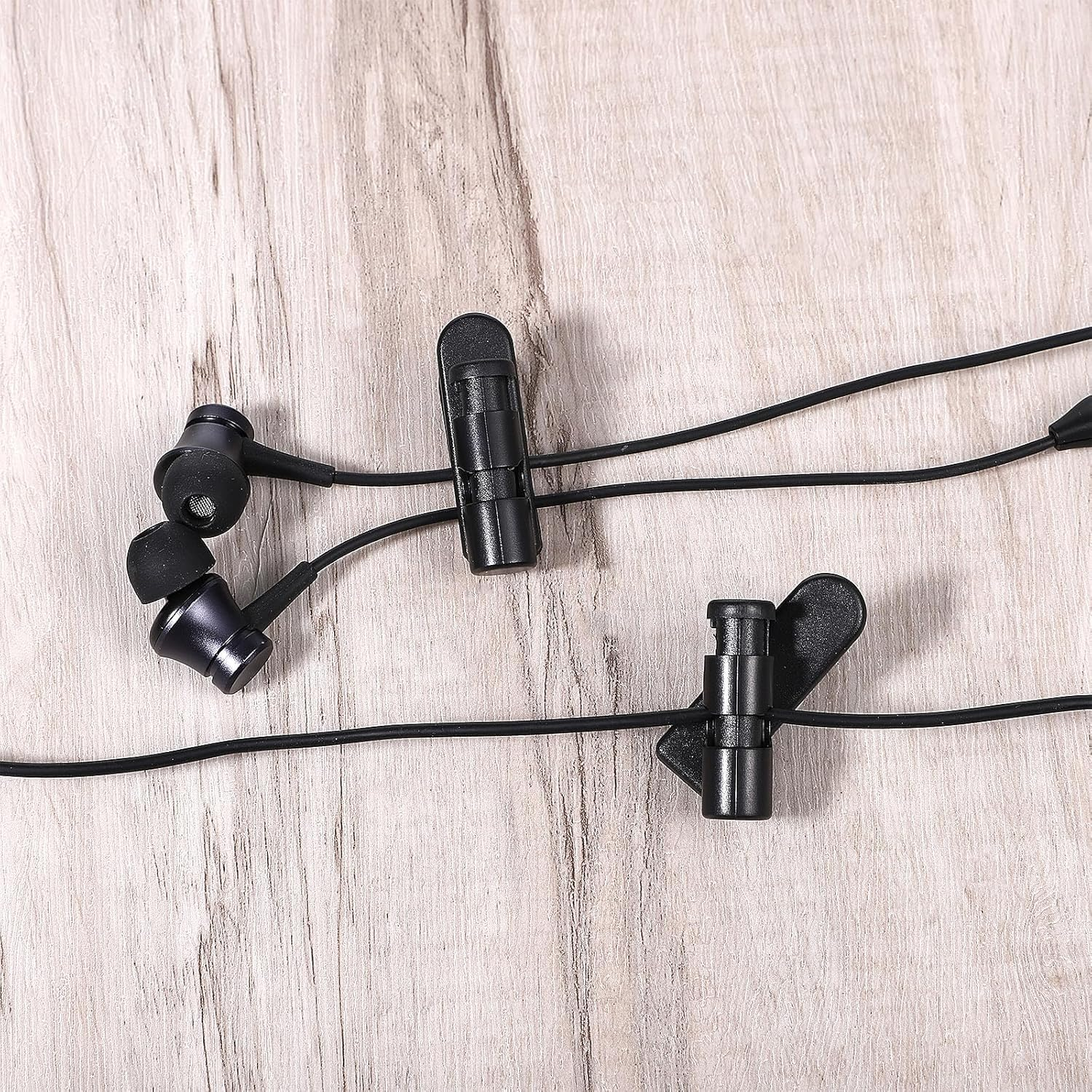 8Pcs Headphone Clips for Earphone Wire, 360 Degree Rotate Microphone Cable Clips, Clothing Shirt Wire Accessories Headphones image number 5