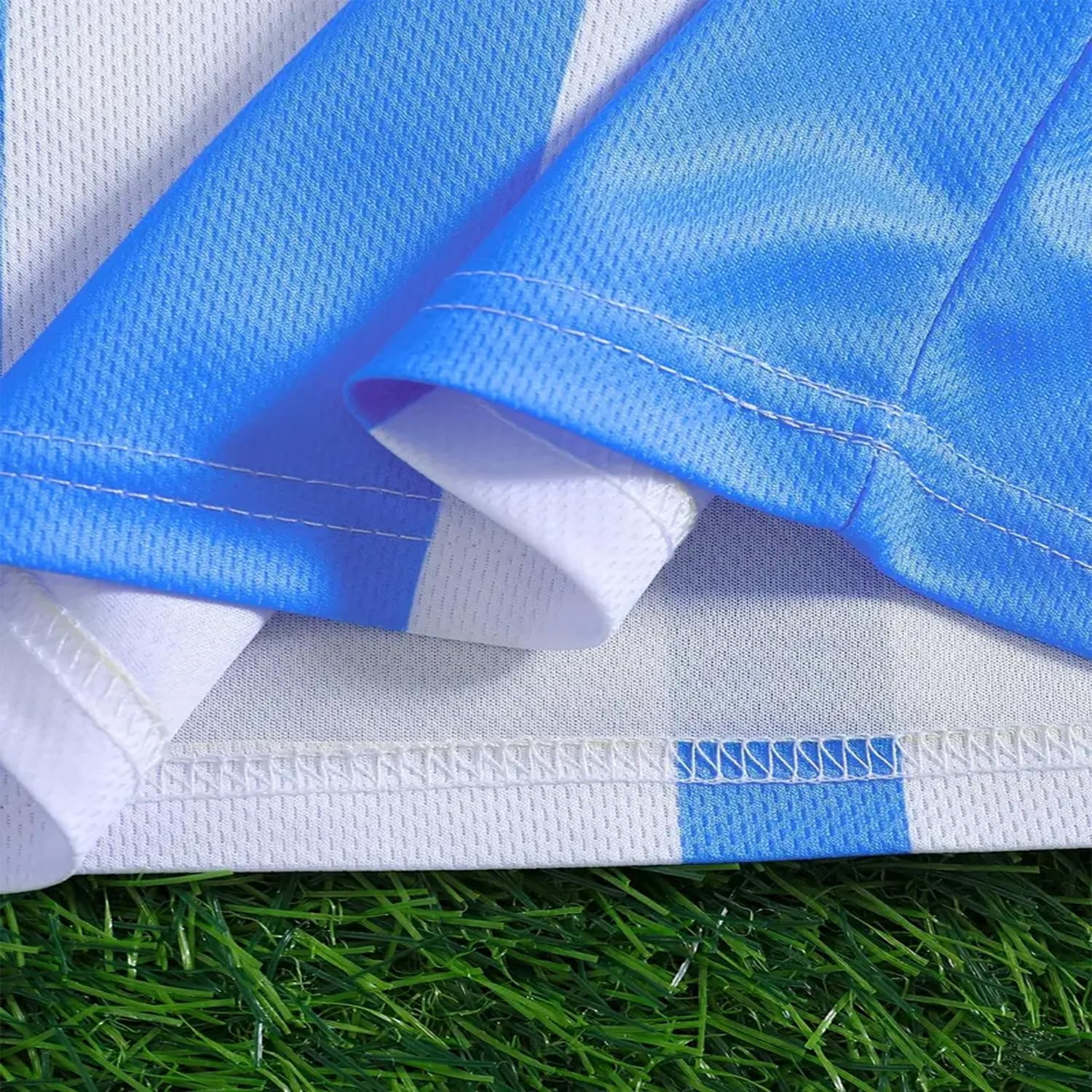 YIHFTE Soccer Jerseys for Youth Sport Football Training Uniform Soccer Jersey Fans Shirt Kit Set with T-Shirt Trunks Socks image number 3