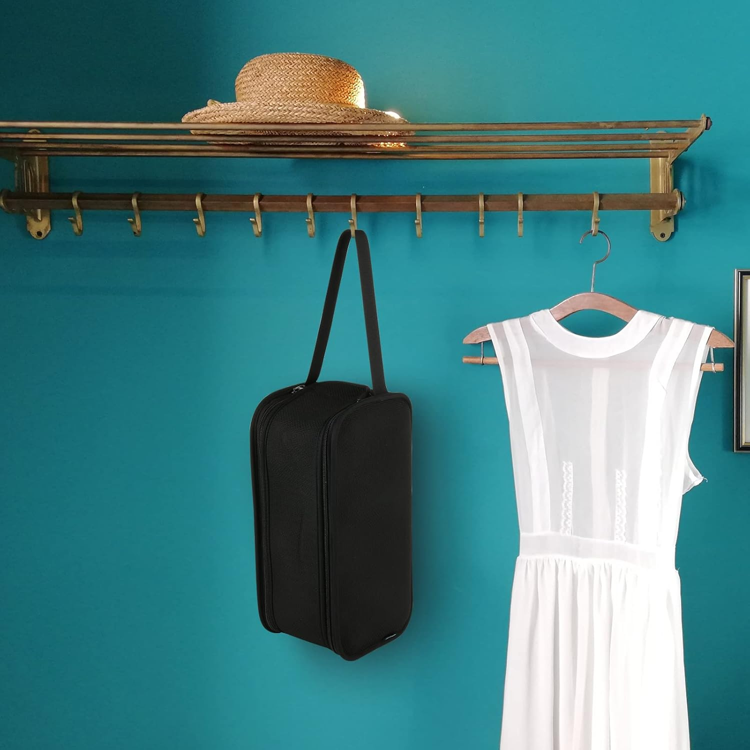 Beautyflier Travel Case for Dyson Airwrap Styler Attachments Hair Dryer Organizer Portable Anti-Scratch Dustproof Protection Storage Bag with Hanging Strap, Black, Hair Dryer Case with Hanging Strap image number 5