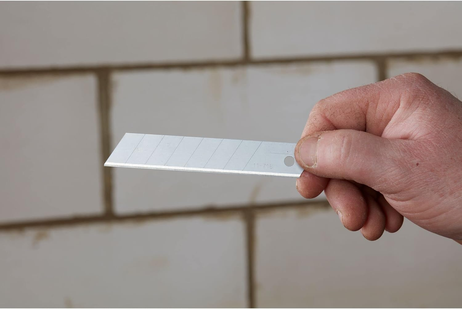 Stanley 18 Mm Snap-Off Utility Knife Blades (Pack of 50) - Fatmax&trade; image number 6