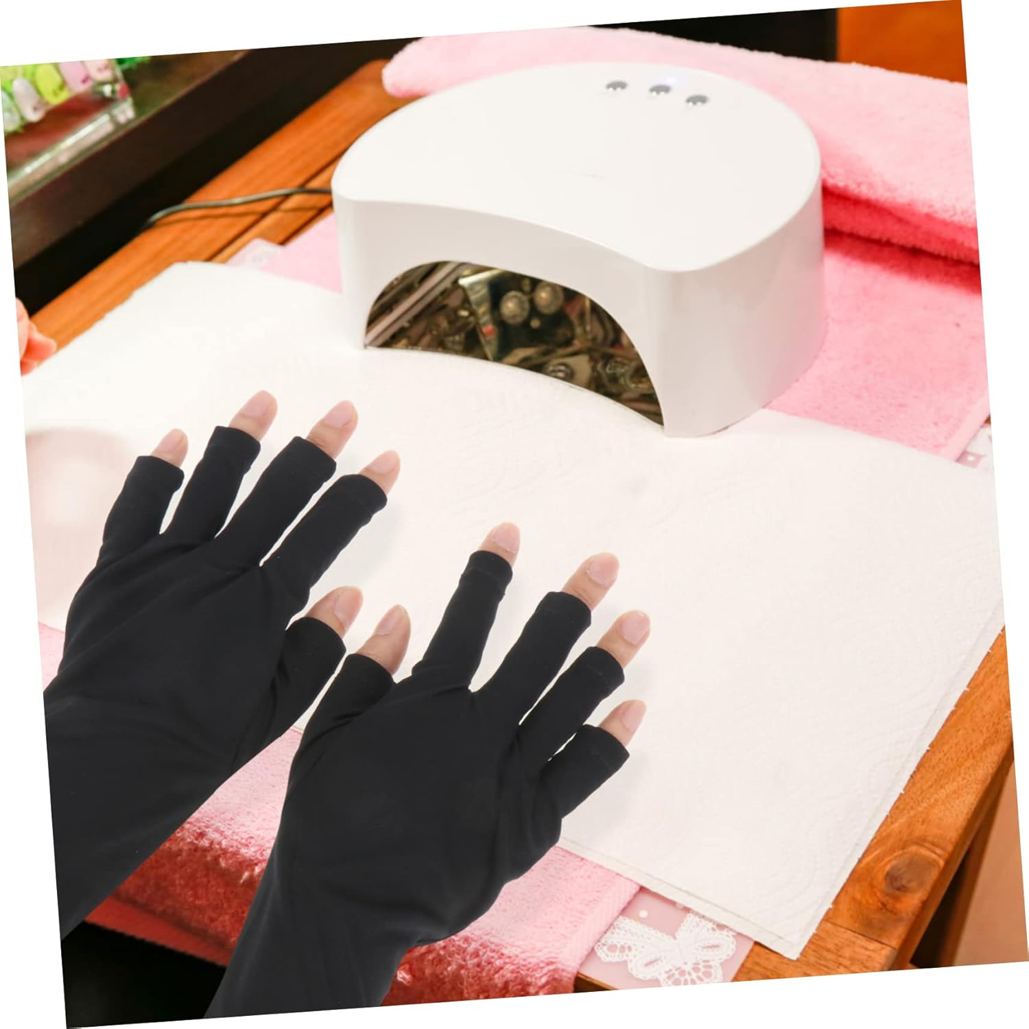 HONITANO 2Pcs Fingerless UV Protection Gloves for Manicure Lightweight Nail Sun Shield Comfortable Elastic Design for Gel Nail Treatments image number 4