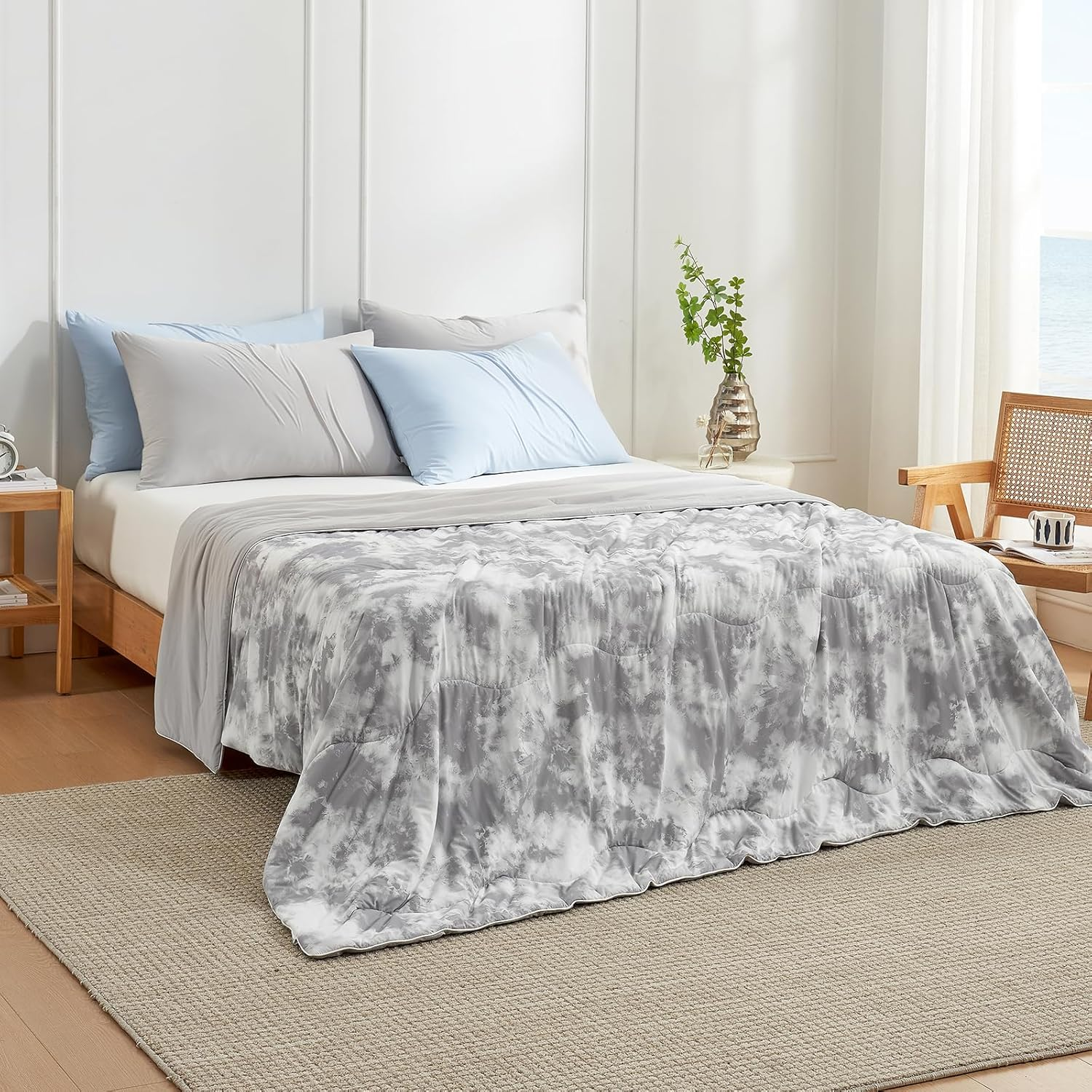 Cozy Bliss Cooling Comforter Queen Size, Cooling Blankets for Hot Sleepers and Night Sweats, Tie Dye Grey Summer Comforter for Queen Size Bed, Breathable Soft Lightweight Silk Smooth image number 6