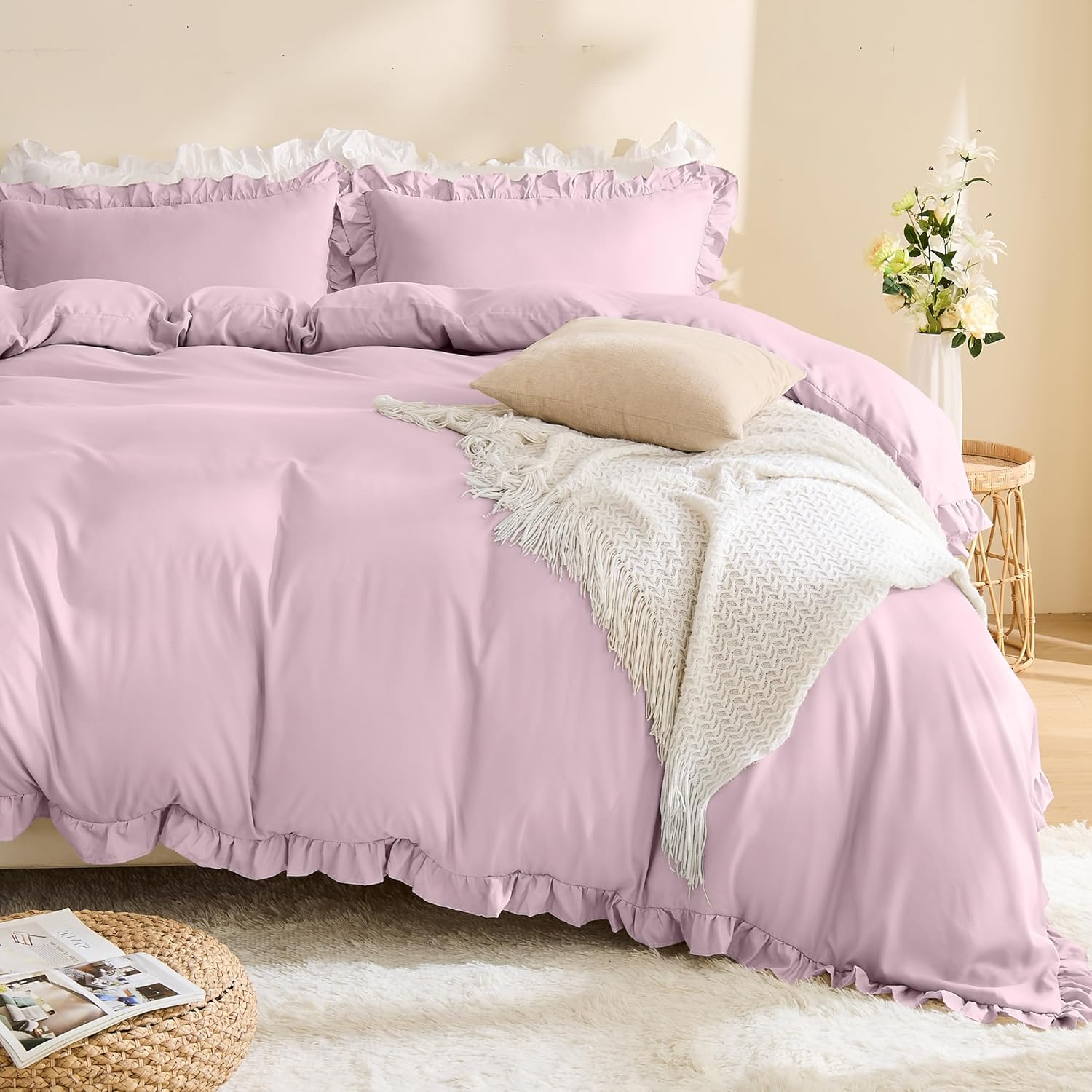 LINENOVA Ruffle Quilt Cover Set King &ndash; Ultra Soft 2000TC Microfibre Duvet Doona Cover with Corner Ties & Button Closure &ndash; 3-Piece Bedding Set with 2 Pillowcases - Light Pink