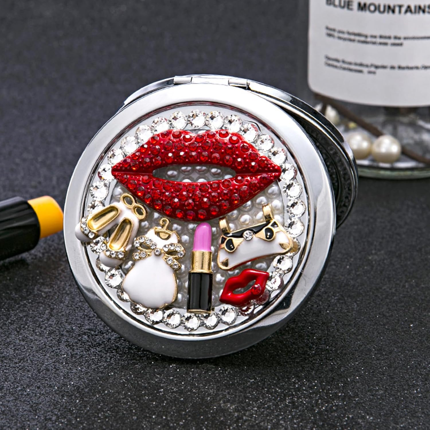 JANKOW Red Lips Mirror, Rhinestone Compact Mirror, Pearl Makeup Mirror Travel Vanity Mirror Beauty Mirror Make up Mirror Double-Sided Makeup Mirror, for Women and Girl Travel Makeup Mirror (1 Pcs) image number 1