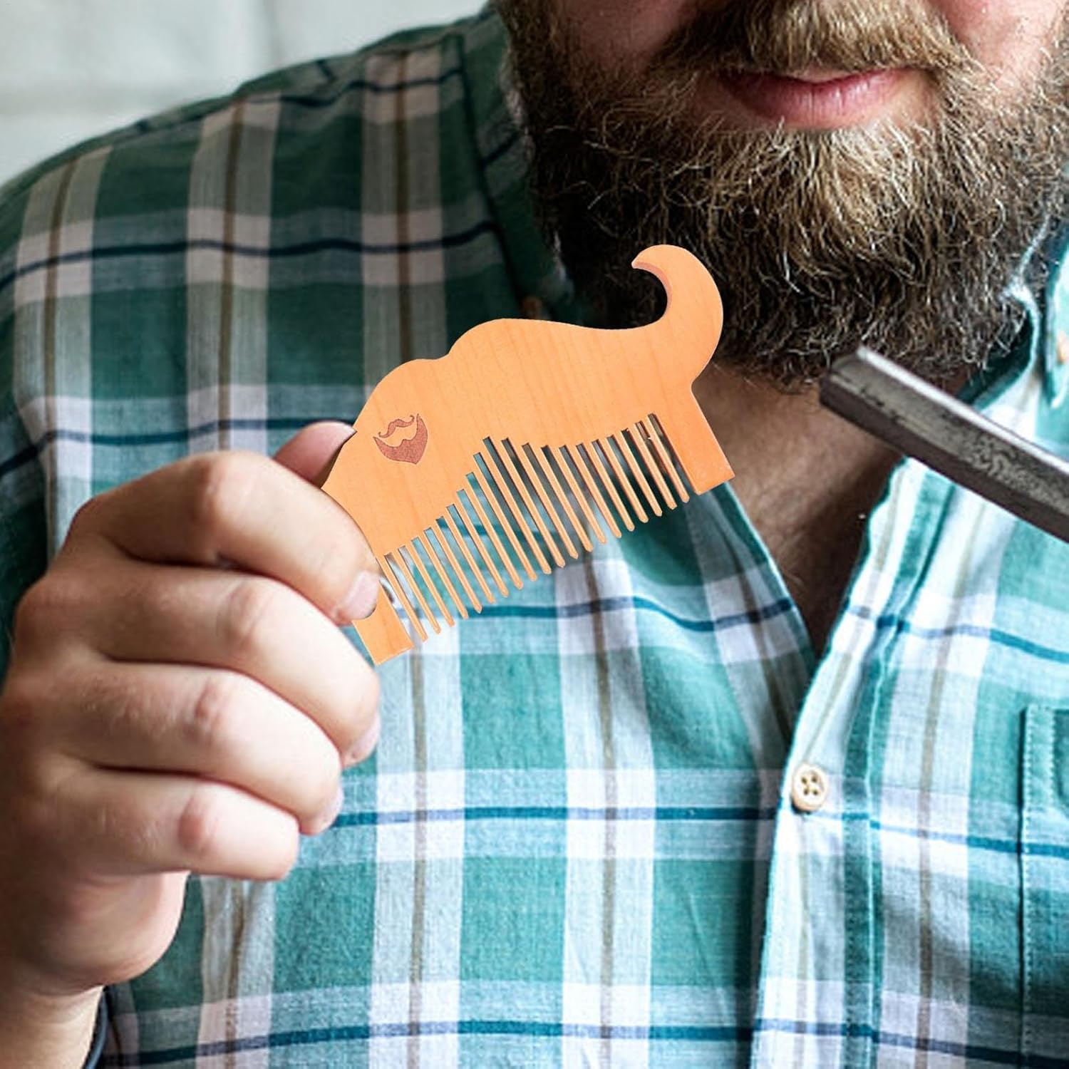 Gihioue Men'S Wooden Beard Comb, Beard Care Comb, Comfortable Touch Beard Com Com - Male Hair Styling Brush Facial Hair Cleanser for Dad image number 1
