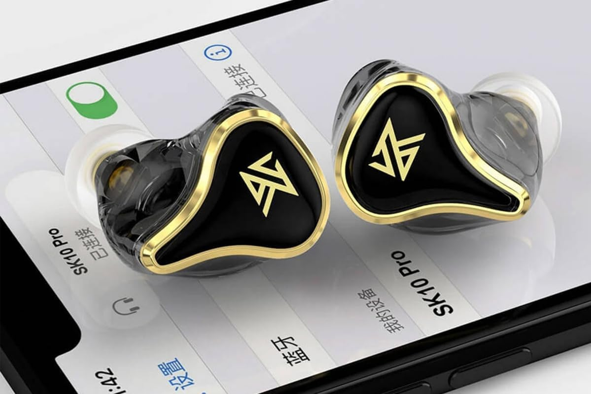 KZ SK10 Pro Bluetooth Earbuds with Microphone image number 4