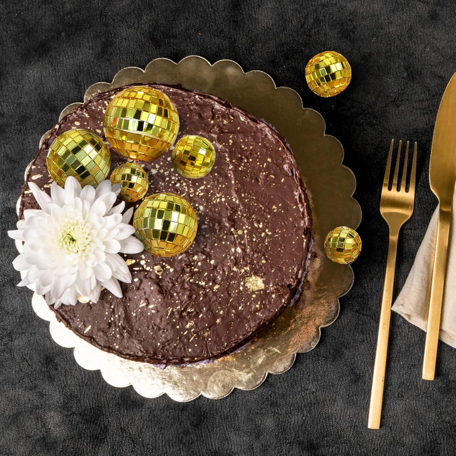 Abeillo 7PCS Disco Ball Cake Topper, 4 Sizes Disco Ball Cake Decorations, Disco Cake Topper, 70S Disco Themed Dance Party Supplies, Mini Disco Balls for Cake Decor Disco Party Ornament (Gold) image number 5