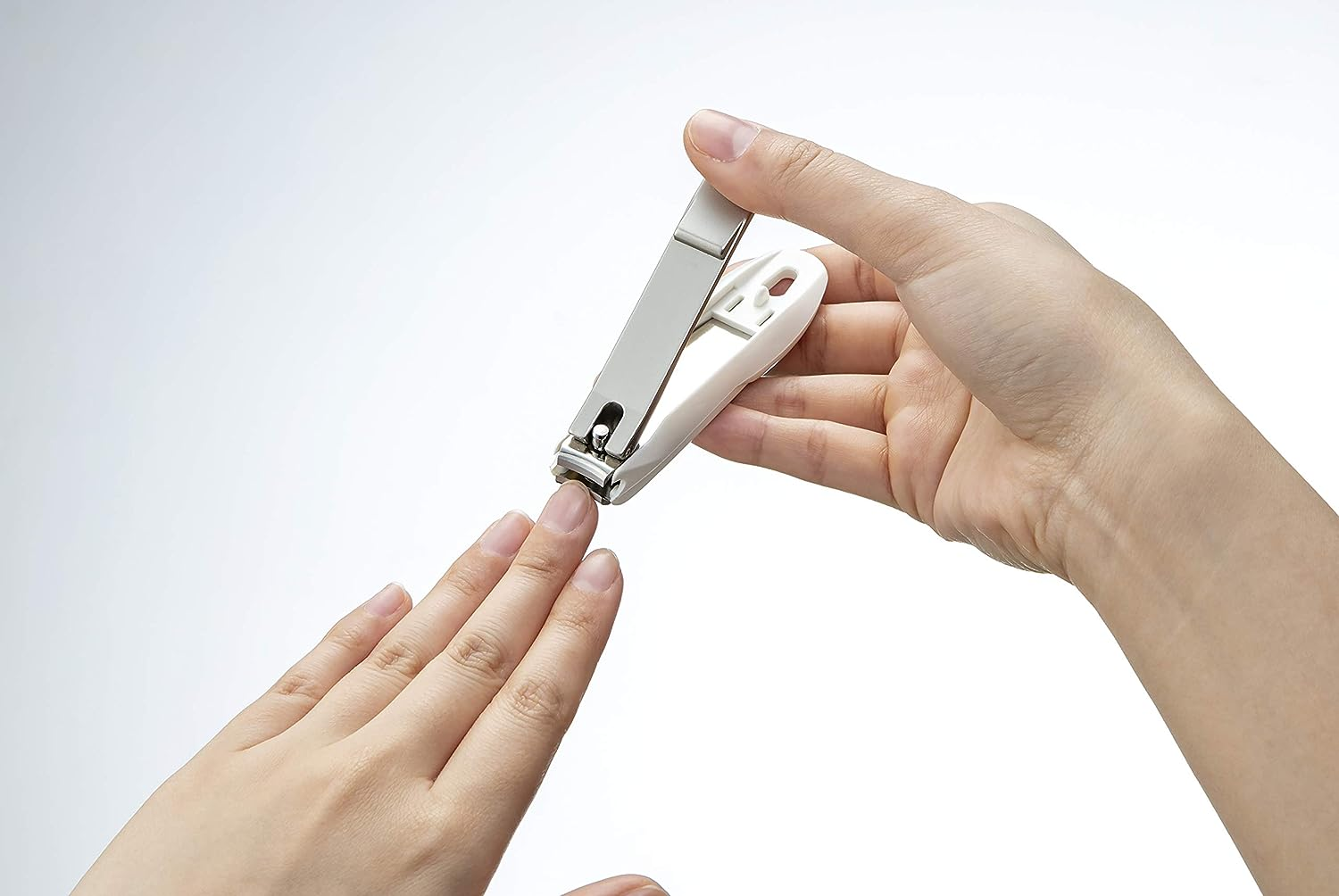 MADE in JAPA N Nail Clippers High Grade Stainless Steel TAKUMINO CHIKARA image number 1